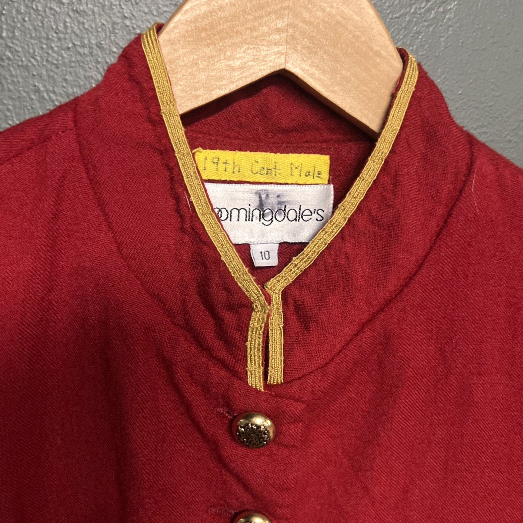 Bloomingdale's VINTAGE Bloomingdales Wool Red Jacket Sz 10 Womens Size L / US 10 / IT 46 - 2 Thumbnail