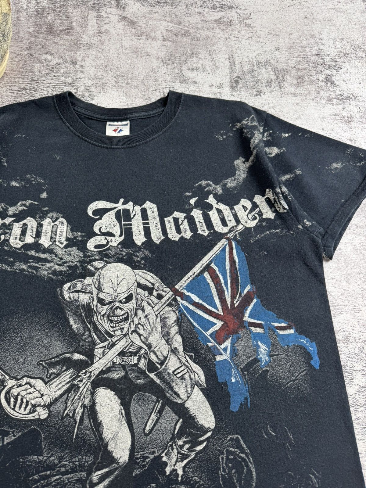 Iron Maiden Jerzees Iron Maiden 2007 Tour Rap Faded Devil Band T Shirt Size US M / EU 48-50 / 2 - 9 Thumbnail