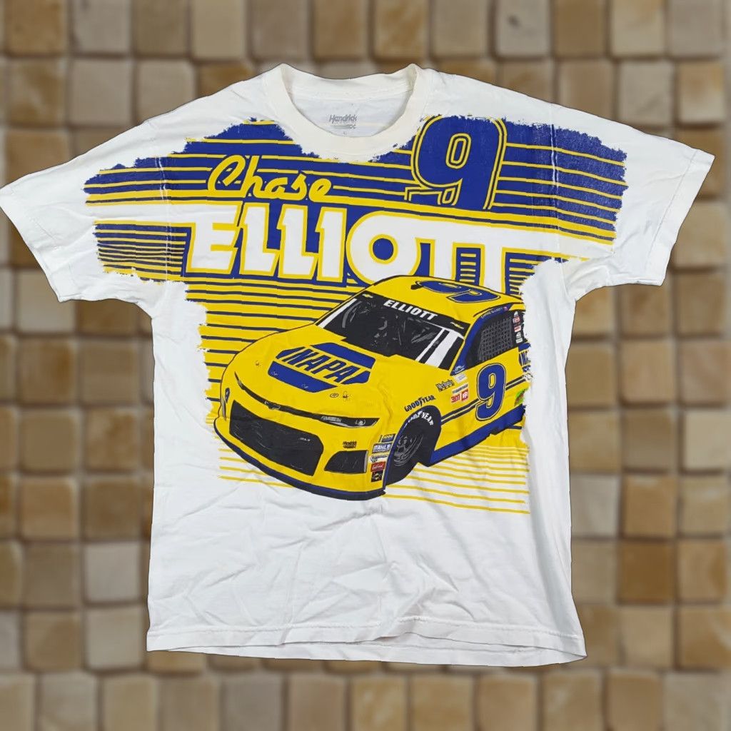 NASCAR VINTAGE Chase Elliott NASCAR Racing Double Sided Men's L Retro #9 Race Car T Shirt Size US L / EU 52-54 / 3 - 1 Thumbnail