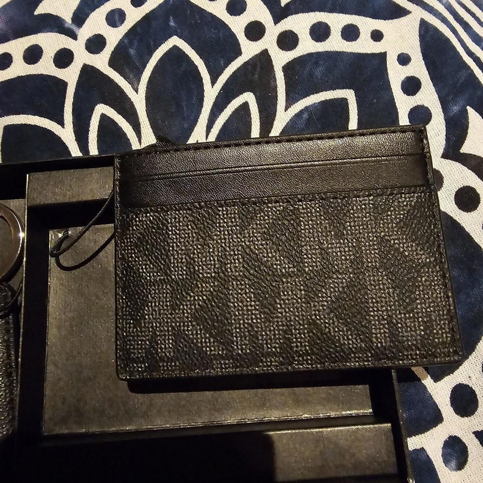Michael Kors Michael Kors Men's Black and Grey Wallet & Keychain Size ONE SIZE - 6 Thumbnail