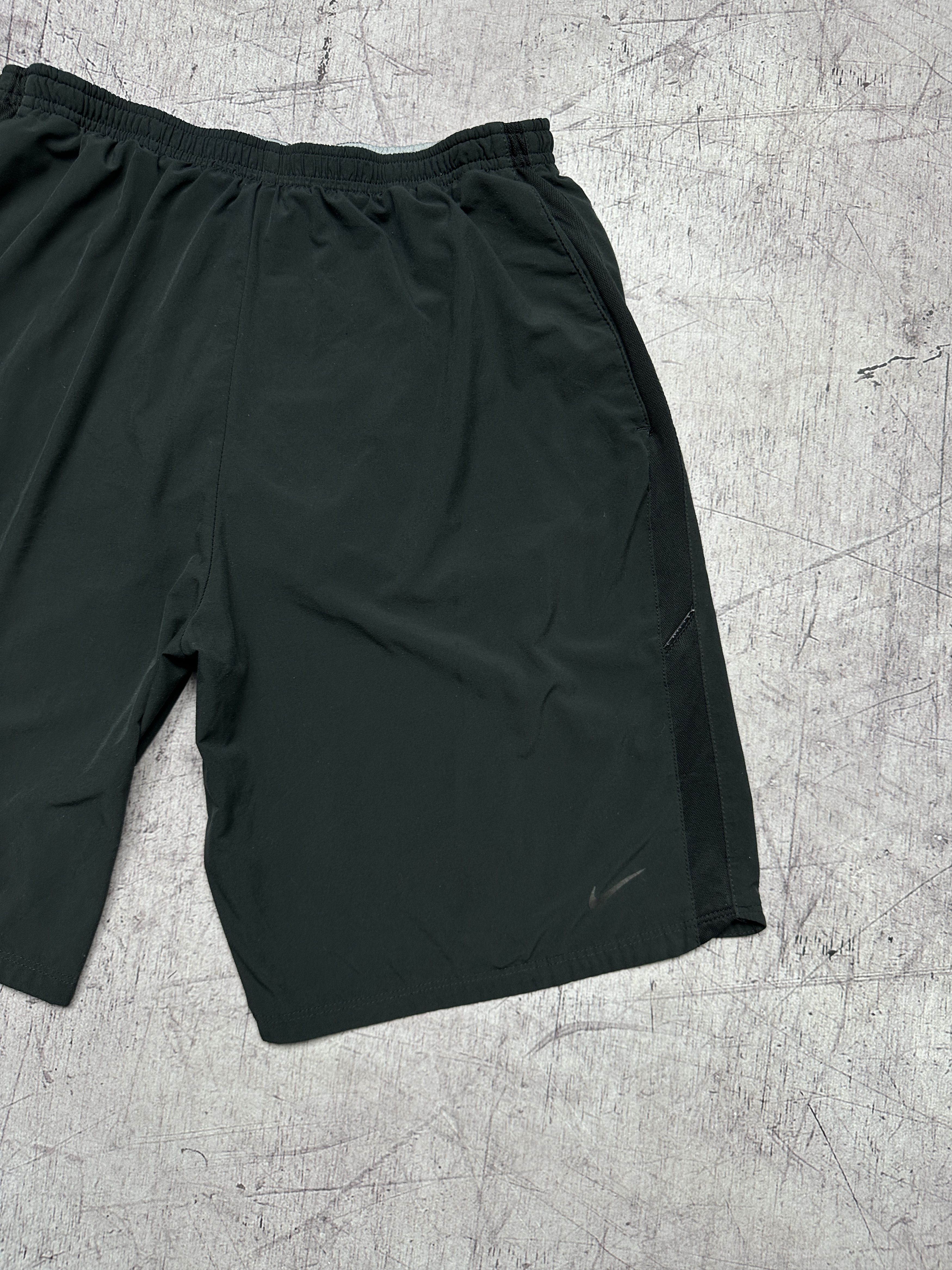 Nike Nike Dri Fit Mens Shorts Size US 32 / EU 48 - 2 Thumbnail