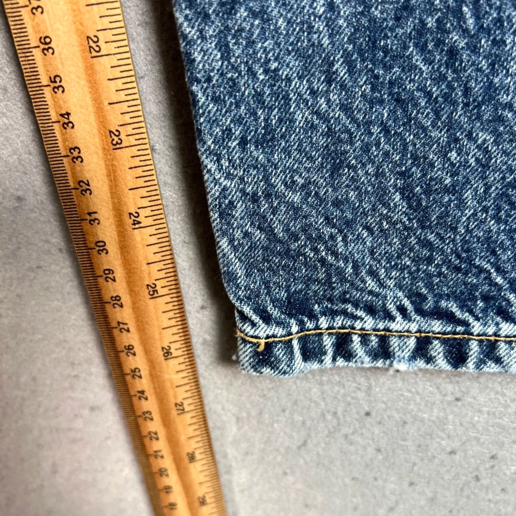 Zara Zara Jeans Womens 4 Blue Denim High-Waisted Tapered 5-Pocket Regular Inseam 27 in Vintage No 90s Theme Mens Womens Girls Size 27" / US 4 / IT 40 - 7 Thumbnail