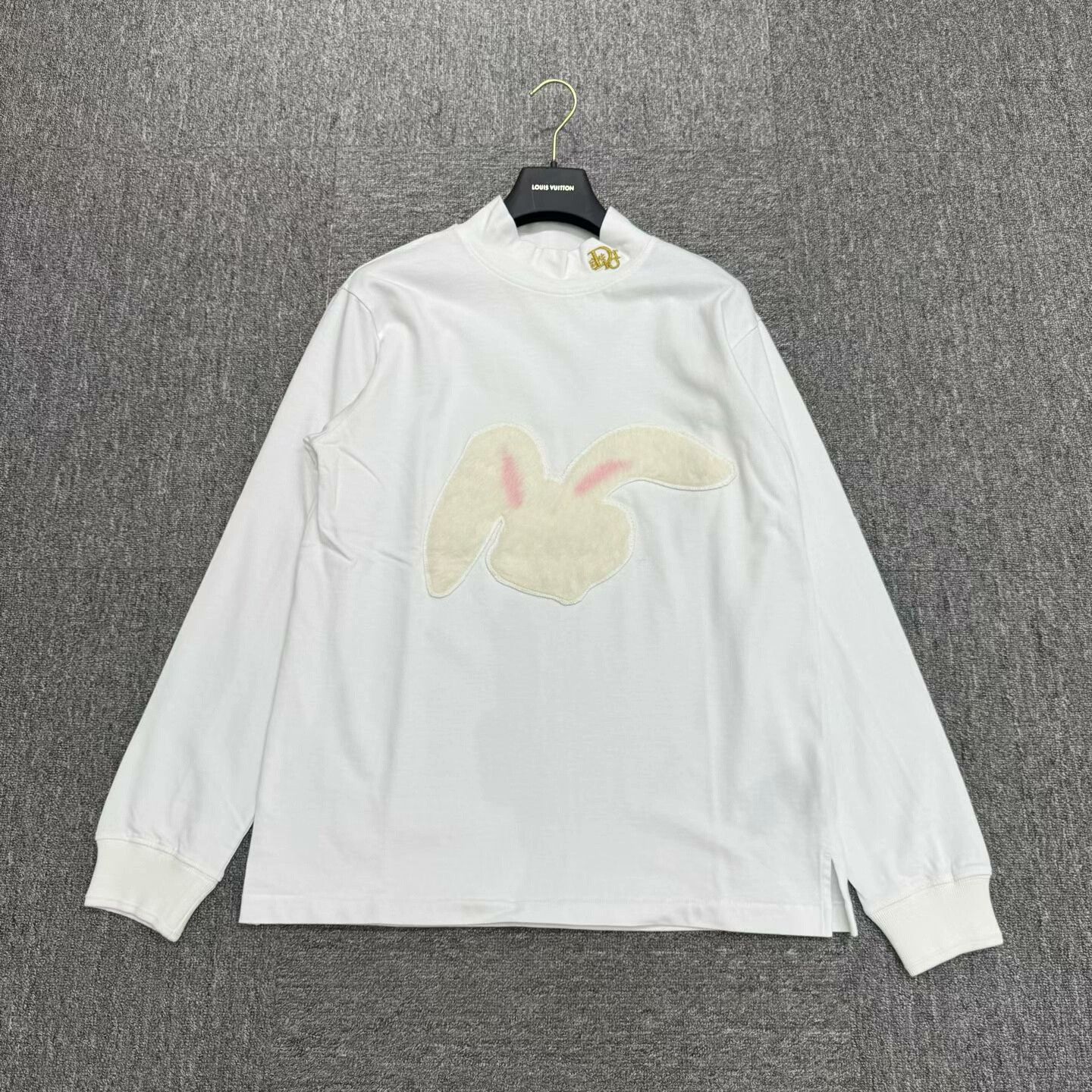 Dior Dior Year of Rabbit Long Sleeve Size US S / EU 44-46 / 1 - 1 Thumbnail