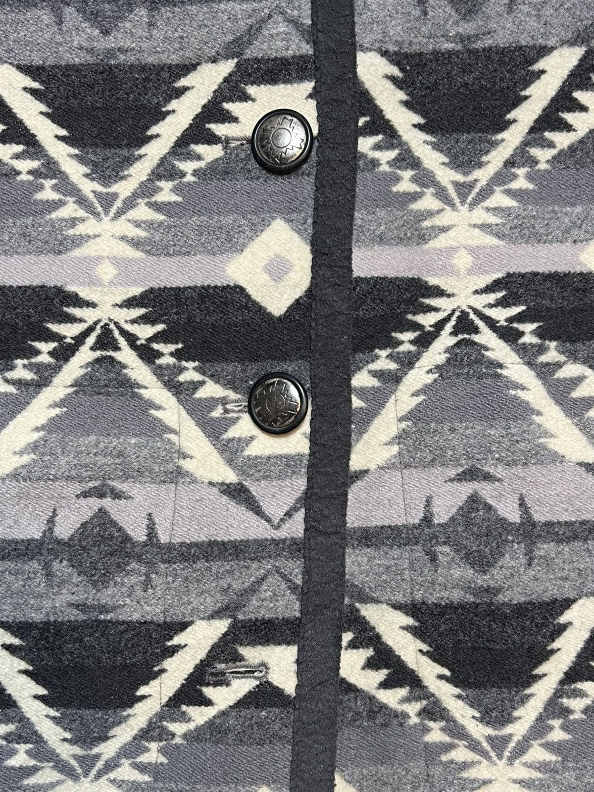 Pendleton KNOCKABOUTS by PENDLETON Piping Aztec Navajo Jacket Size M Size US M / EU 48-50 / 2 - 6 Thumbnail