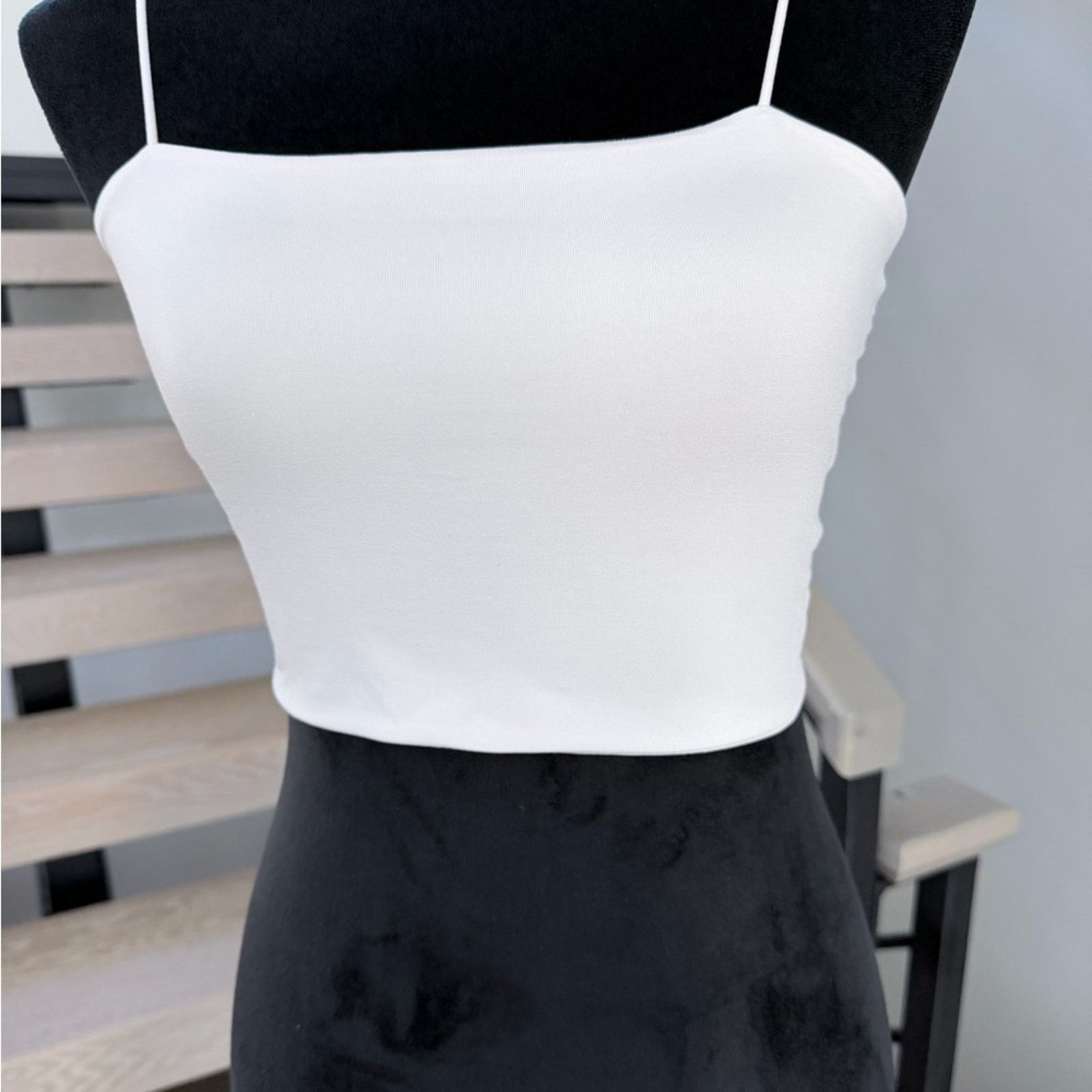 Other New Y2K Casual White Spaghetti Strap Crop Top size XS/S Size S / US 4 / IT 40 - 5 Thumbnail