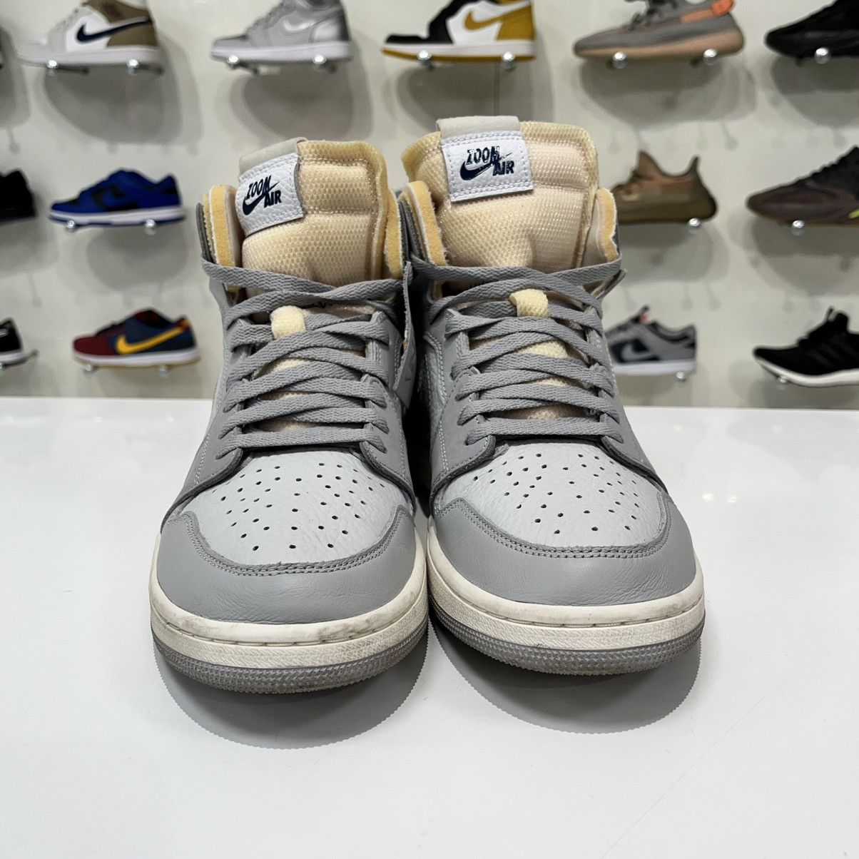 Nike Air Jordan 1 High Zoom Air CMFT London Size US 12 / EU 45 - 9 Thumbnail