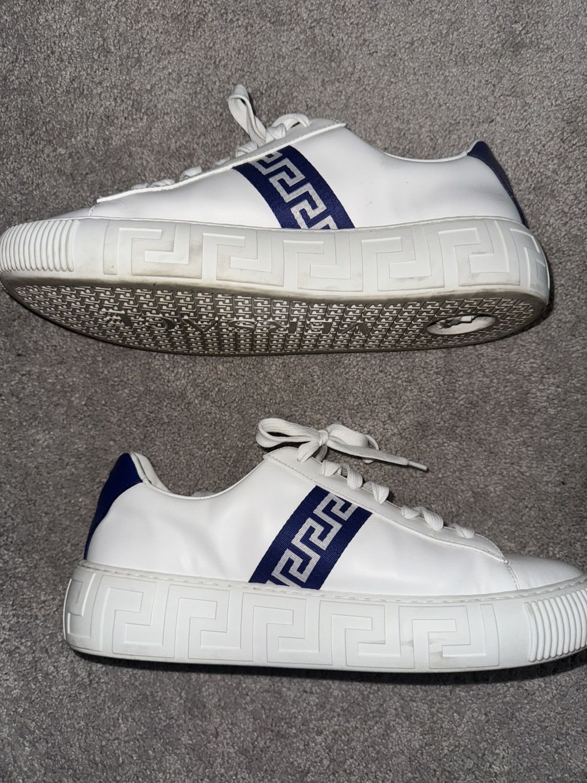 Versace Versace Greta-Detail Leather Sneakers Size US 11 / EU 44 - 2 Thumbnail
