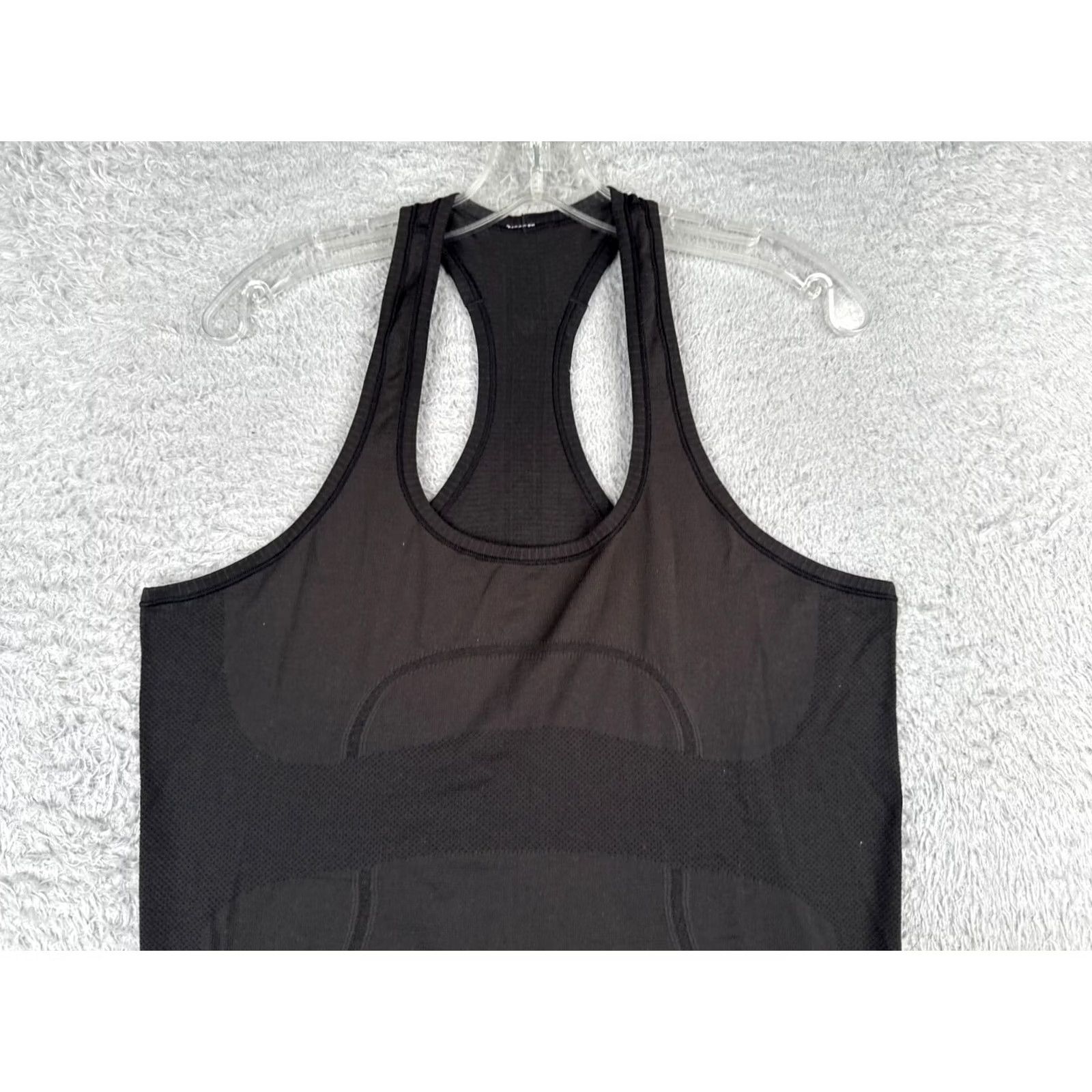 Lululemon Lululemon Shirt Women 12 Black Swiftly Tech Tank Running Gym Workout Casual Sleeveless Racerback Athletic Fit Size XL / US 12-14 / IT 48-50 - 4 Thumbnail