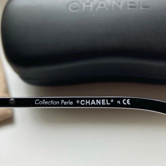 Chanel × Vintage CHANEL SUNGLASSES 4170 Rhinestone 4017 Mask RI908 Size ONE SIZE - 11 Thumbnail