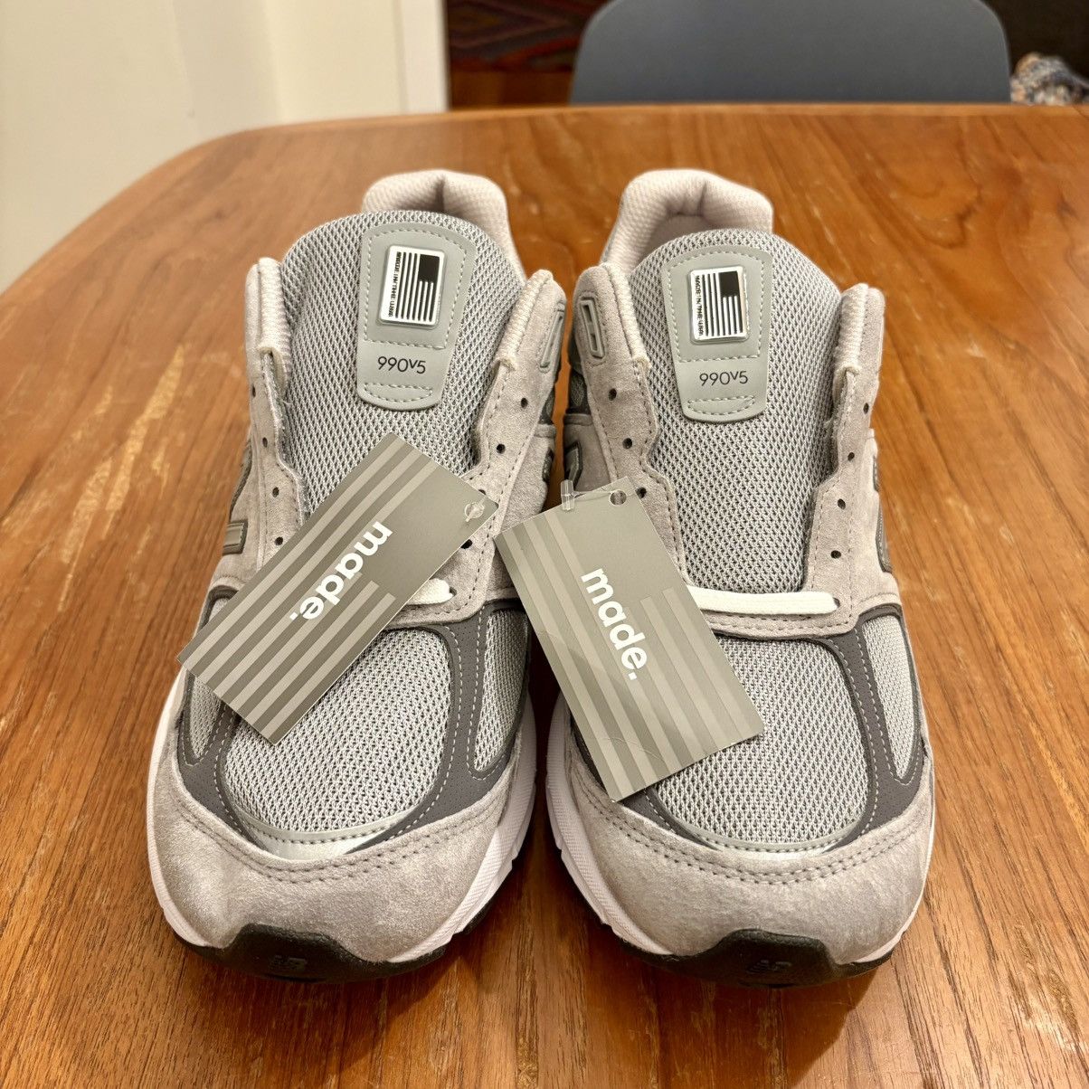 New Balance Men’s New Balance 990v5 in grey! Size 12 2E wide! Size US 12 / EU 45 - 4 Thumbnail