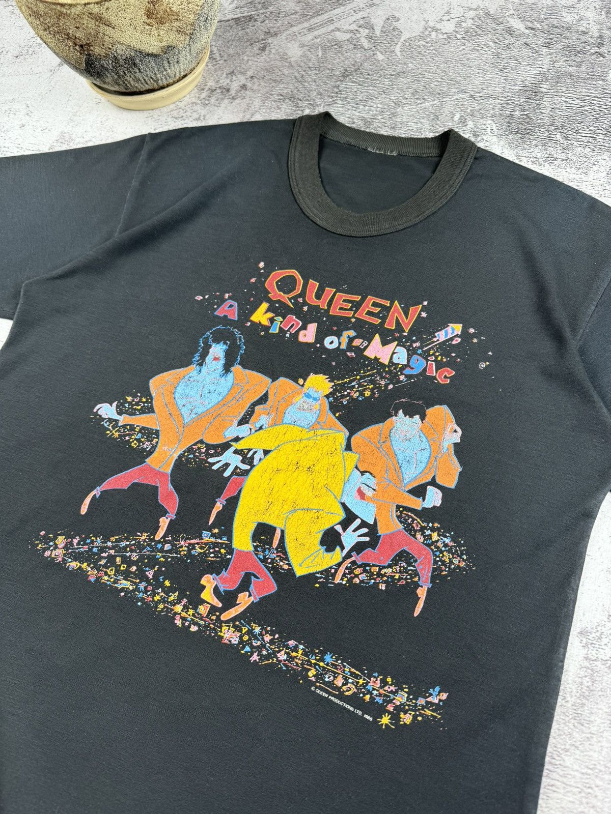 Band Tees Vintage 1986 Queen A Kind of Magic Tour 80S Music T Shirt Size US S / EU 44-46 / 1 - 6 Thumbnail