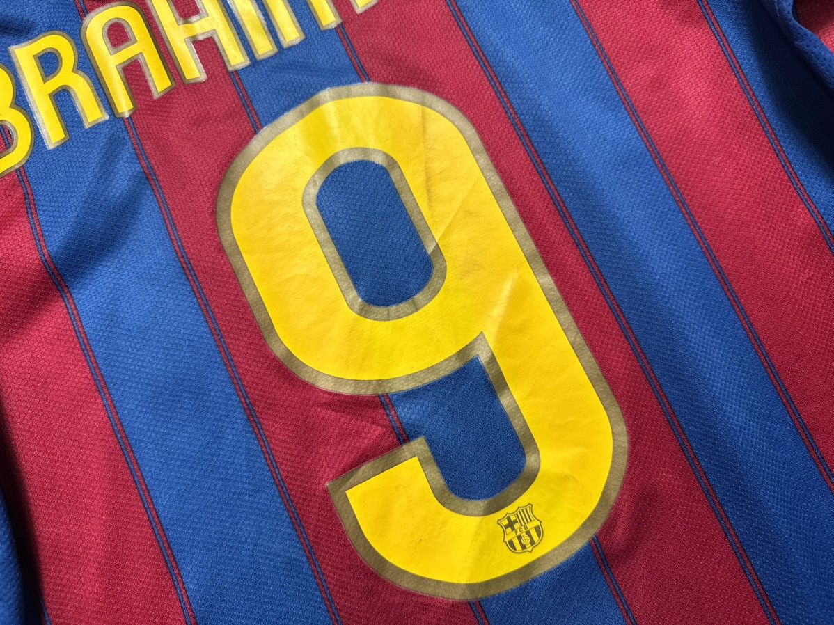 Nike Nike FC Barcelona Ibrahimovich #9 2009/2010 Jersey LongSleve Size US M / EU 48-50 / 2 - 13 Thumbnail