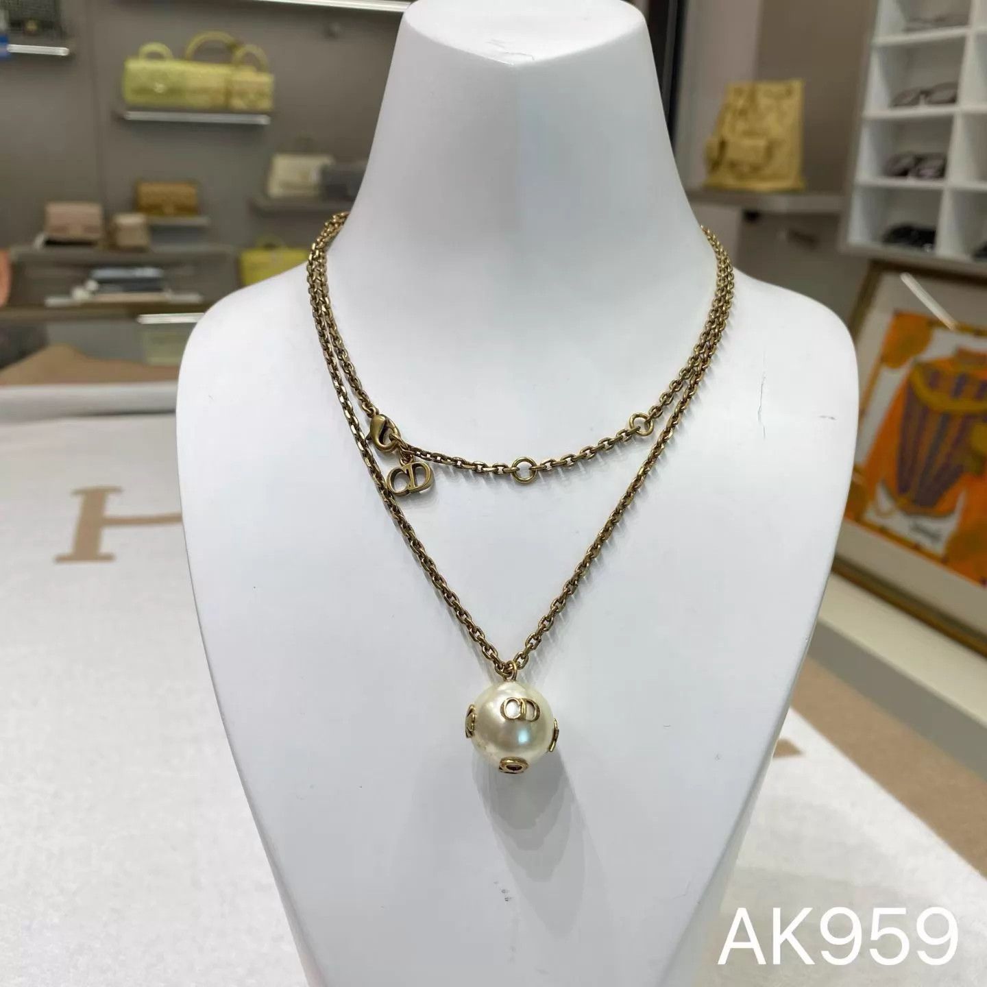 Dior Dior Women's Retro Pearl Bee Star CD Long Necklace Size ONE SIZE - 1 Thumbnail