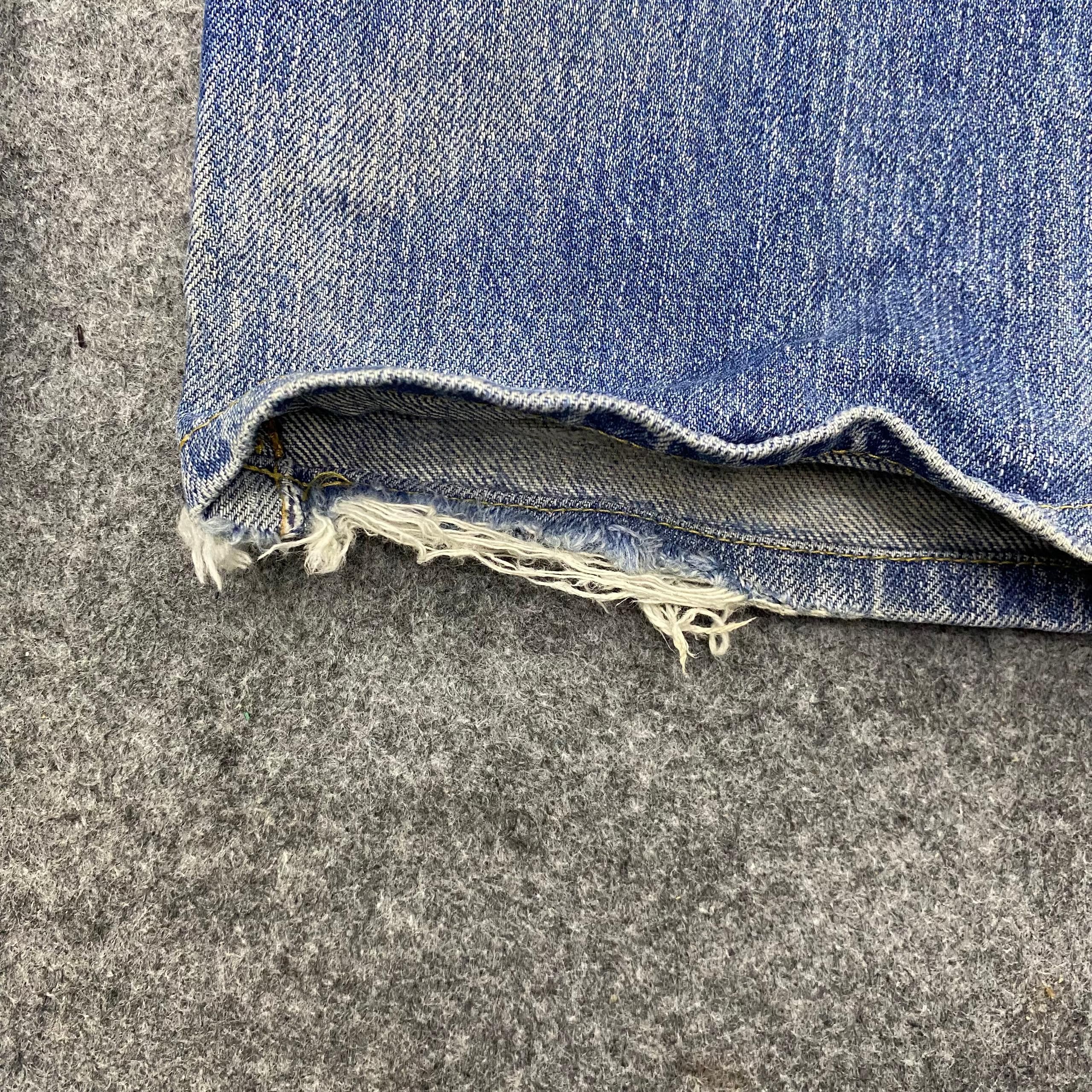Levi's 💥Best Offer💥Vintage Levis 501 Distressed Denim Size US 31 - 14 Thumbnail