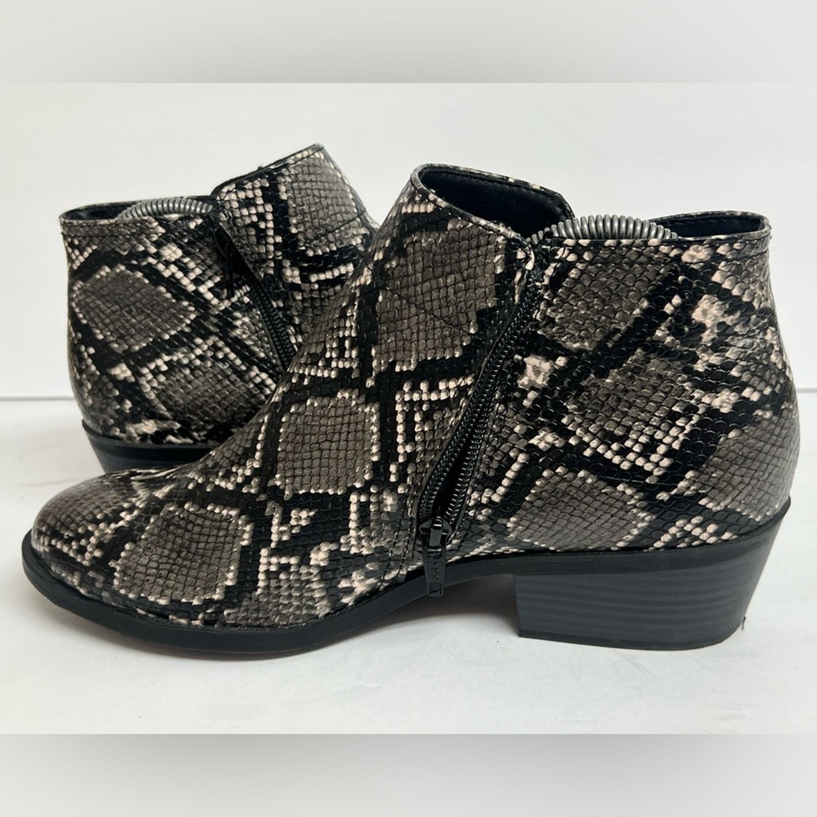Arizona Jean Co. Arizona Jean Co Cadman Snake Print Ankle Boots 9.5 Size US 9.5 / IT 39.5 - 3 Thumbnail