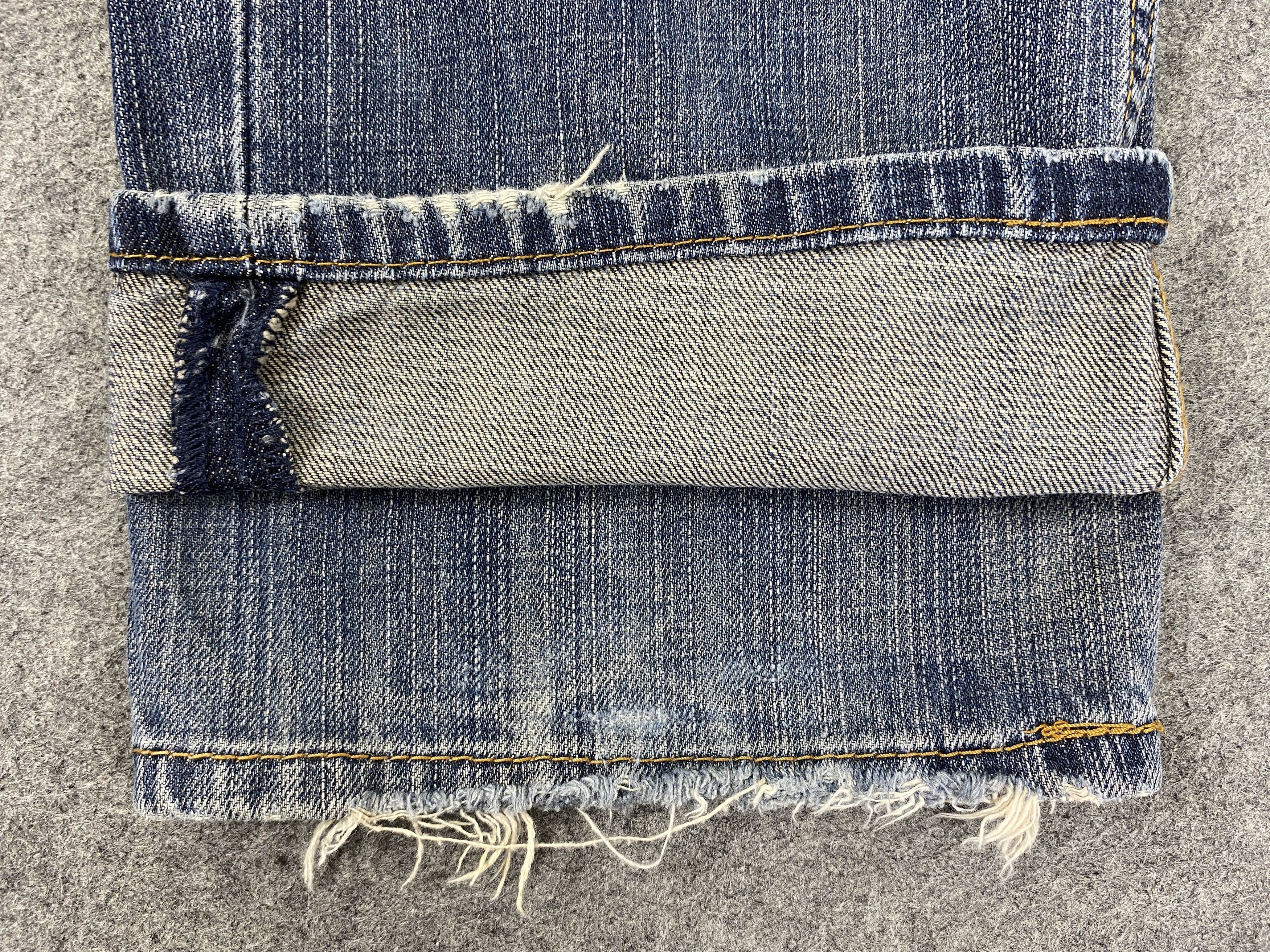 Levi's Distressed Blue Vintage Levi's 559 33x31 Denim -JN1997 Size US 33 - 12 Thumbnail