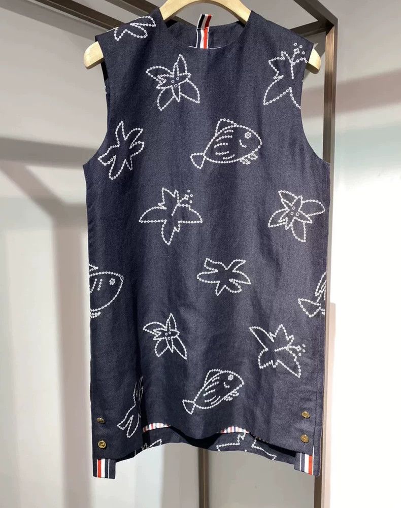 Thom Browne Thom Browne A vest with a dress Size XS / US 0-2 / IT 36-38 - 2 Thumbnail