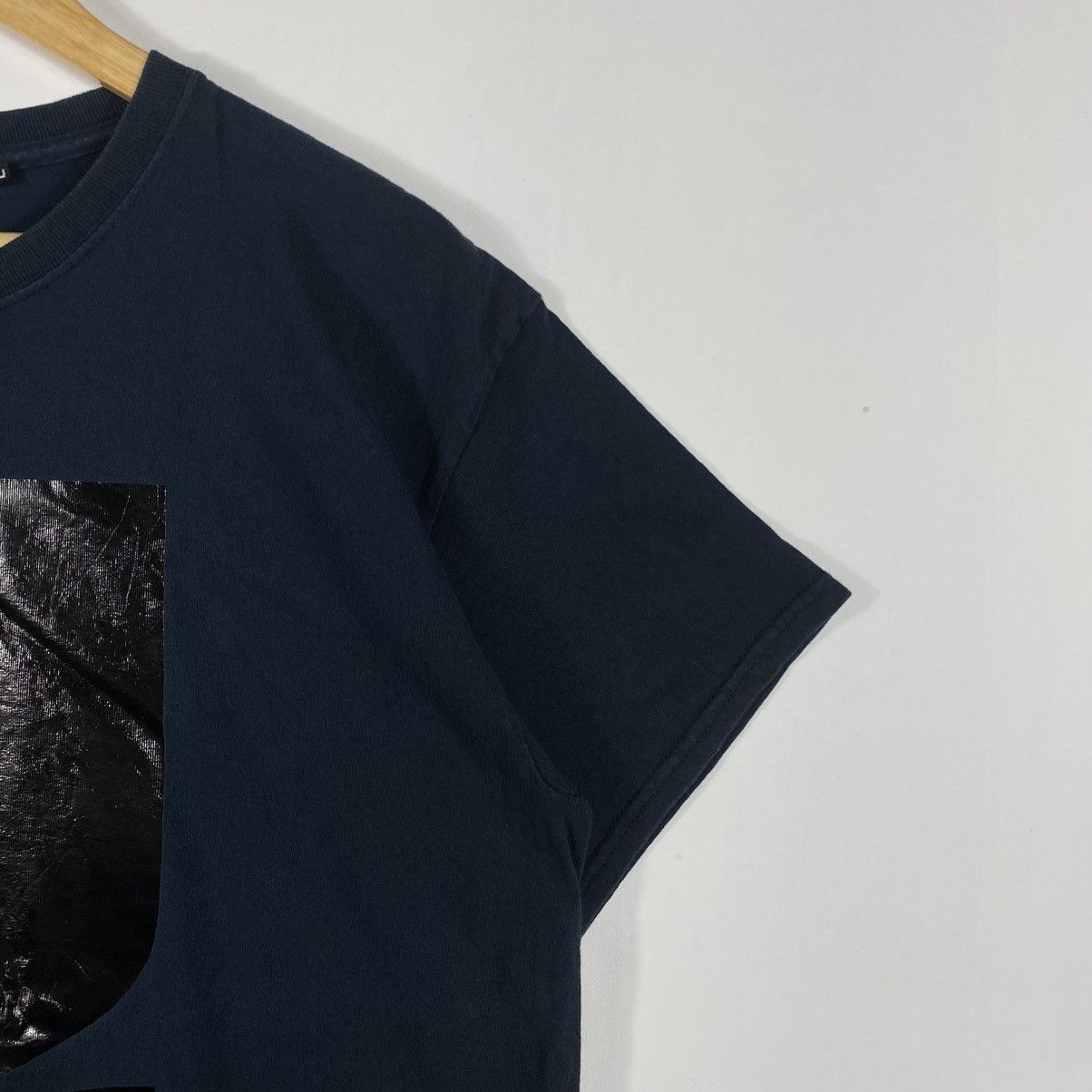 Undercover UNDERCOVER x MAD STORE Black Logo Graphic Tee Shirt Size US L / EU 52-54 / 3 - 4 Thumbnail