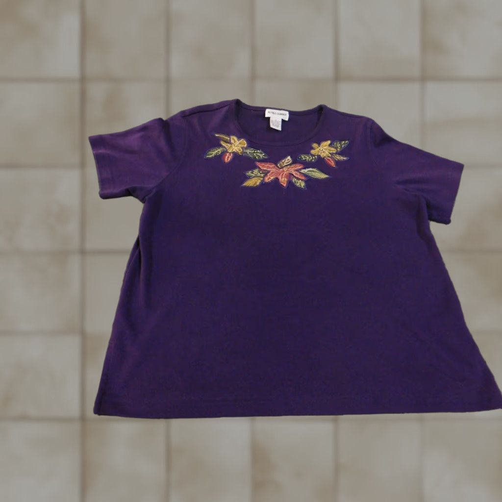 Vintage Alfred Dunner Sweater Pullover Womens Medium Purple Knit Raglan Short Sleeve Crew Neck Stretch Modern Casual Size M / US 6-8 / IT 42-44 - 1 Thumbnail