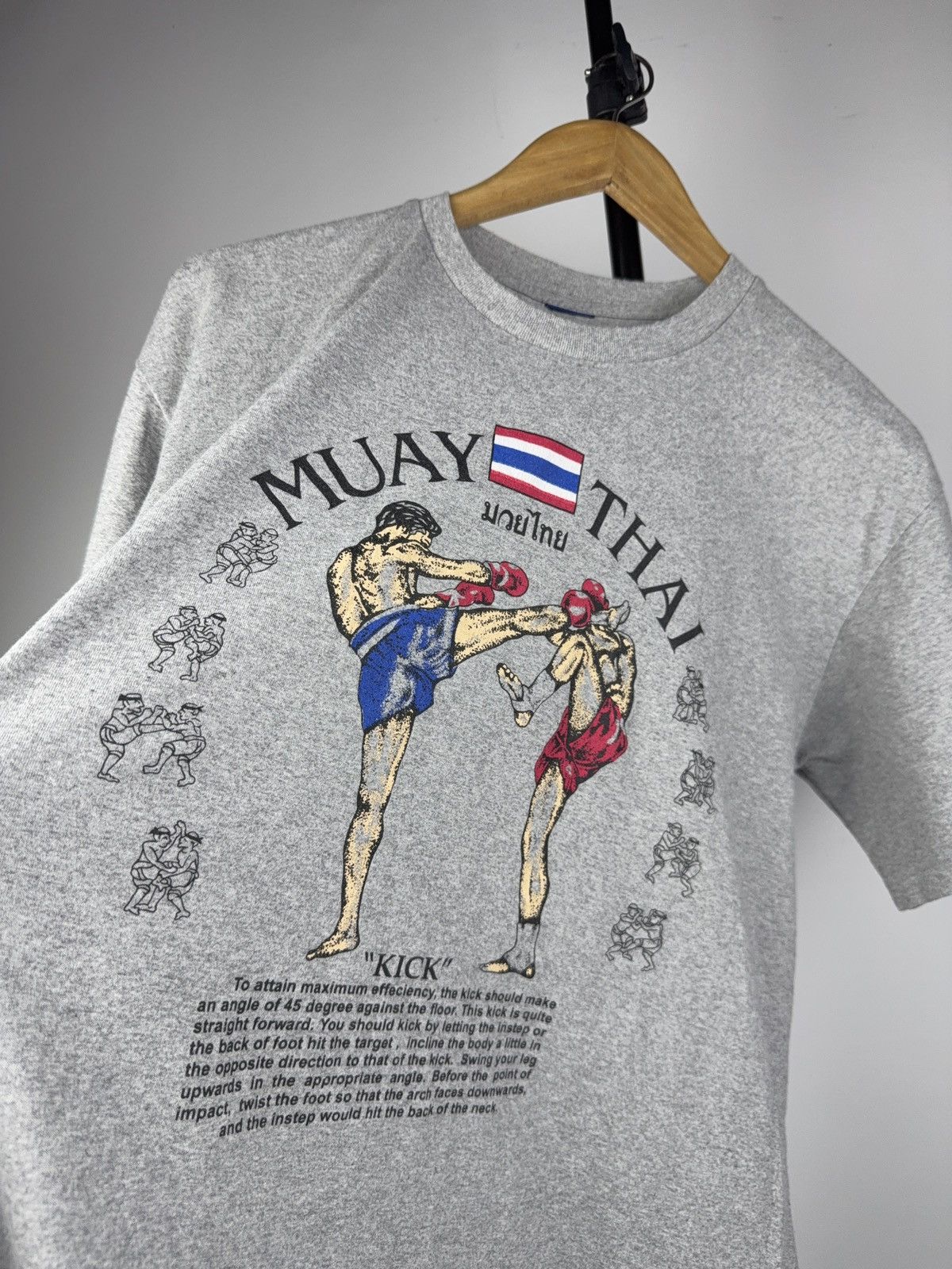 Vintage Vintage 90s Retro Muay Thai Kick Boxing Graphic Tee T-Shirt Size US L / EU 52-54 / 3 - 4 Thumbnail