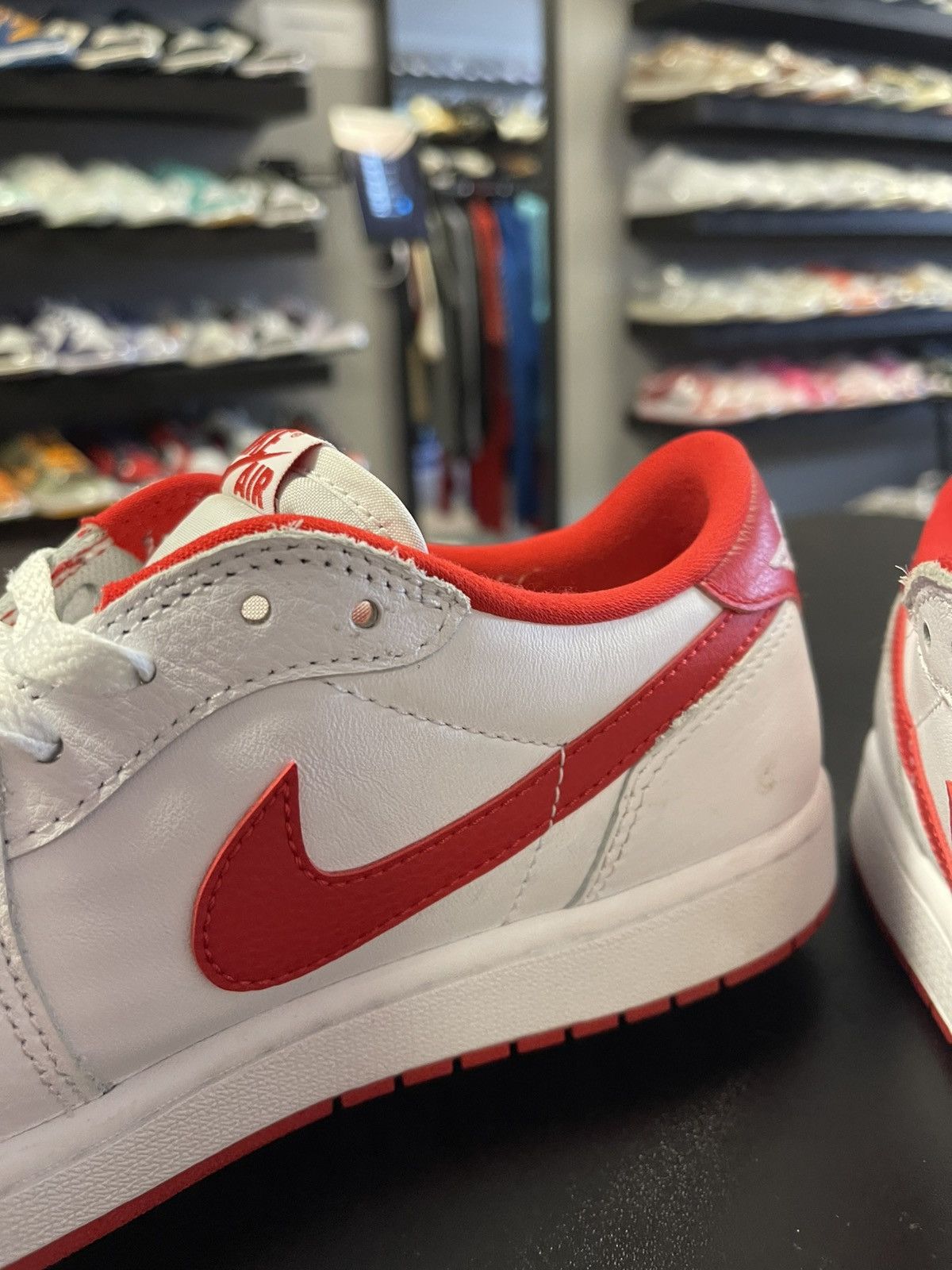 Jordan Brand Size 10 - Jordan 1 Low Retro University Red Clean! Size US 10 / EU 43 - 6 Thumbnail