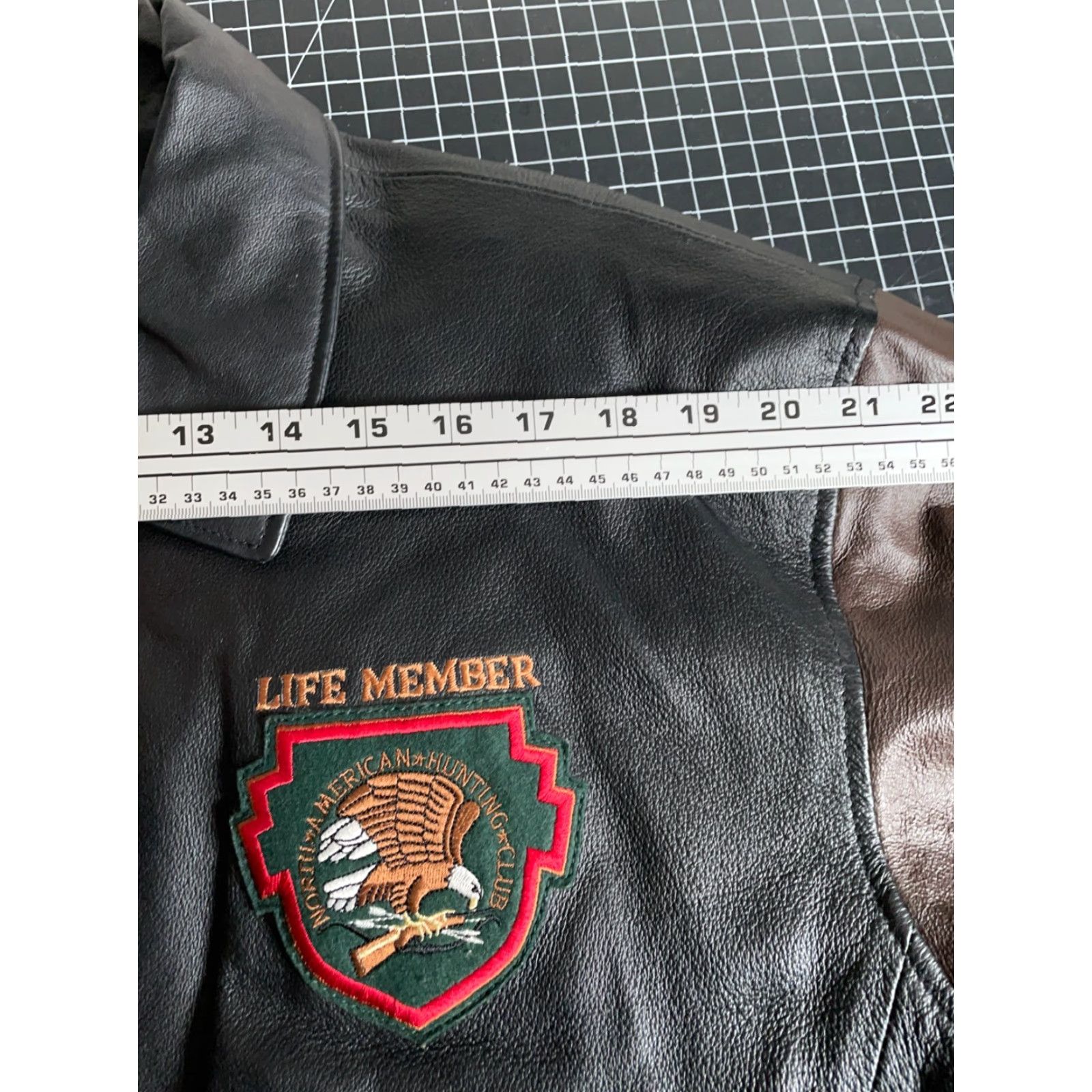 Vintage VINTAGE North American Hunting Club Leather Jacket Men's Medium Black Lifetime Member Size US M / EU 48-50 / 2 - 7 Thumbnail