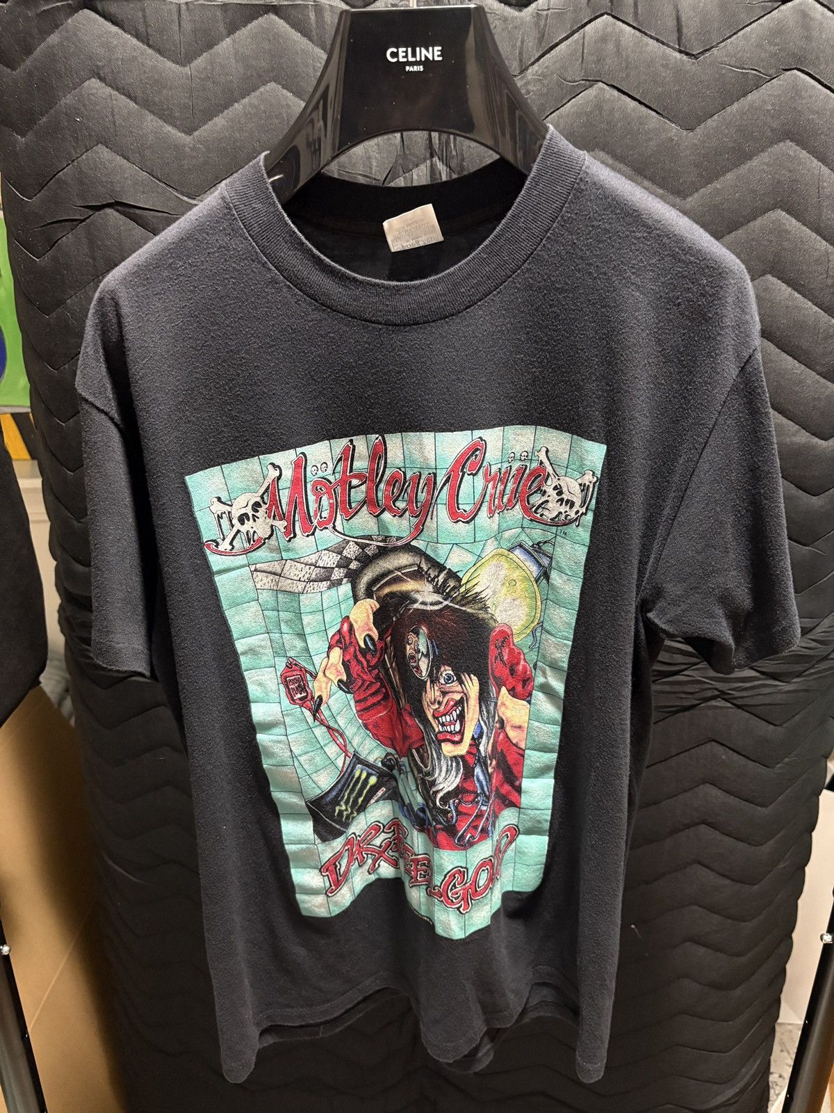 Band Tees Motley Crue Tee, 1989 USA Size US L / EU 52-54 / 3 - 3 Thumbnail