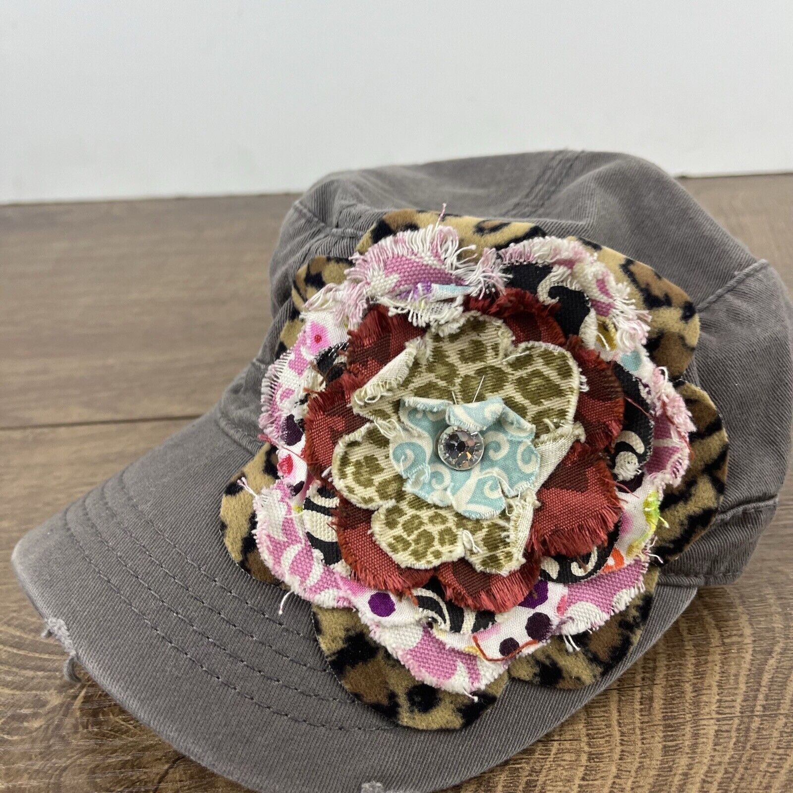 Other Womens Flower Hat Gray Hat Adjustable Hat Gray Adult Hat Size ONE SIZE - 6 Thumbnail