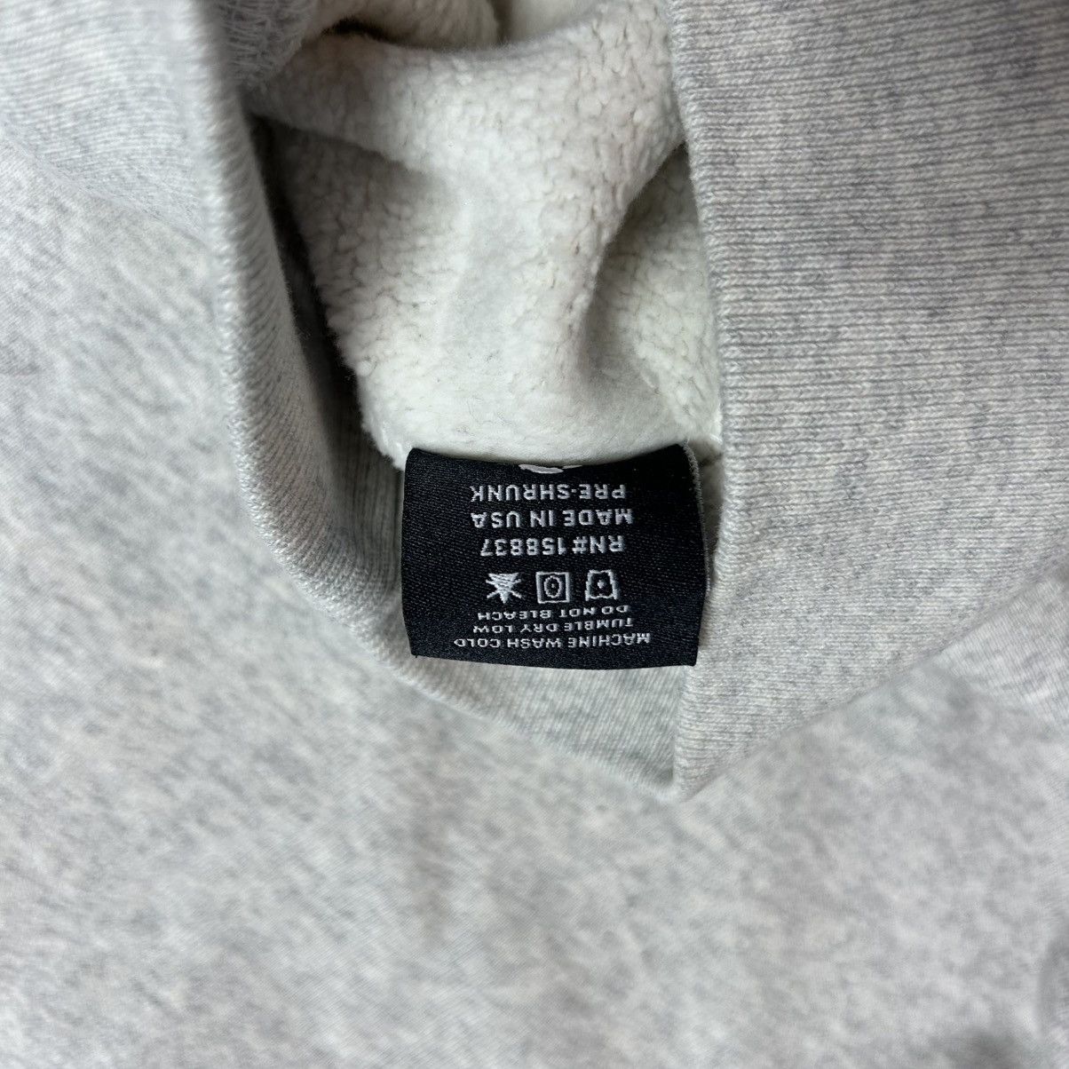 Fragment Design Interscope × Fragment “Lightning Bolt” Crewneck Heather Grey Size US XXL / EU 58 / 5 - 8 Thumbnail