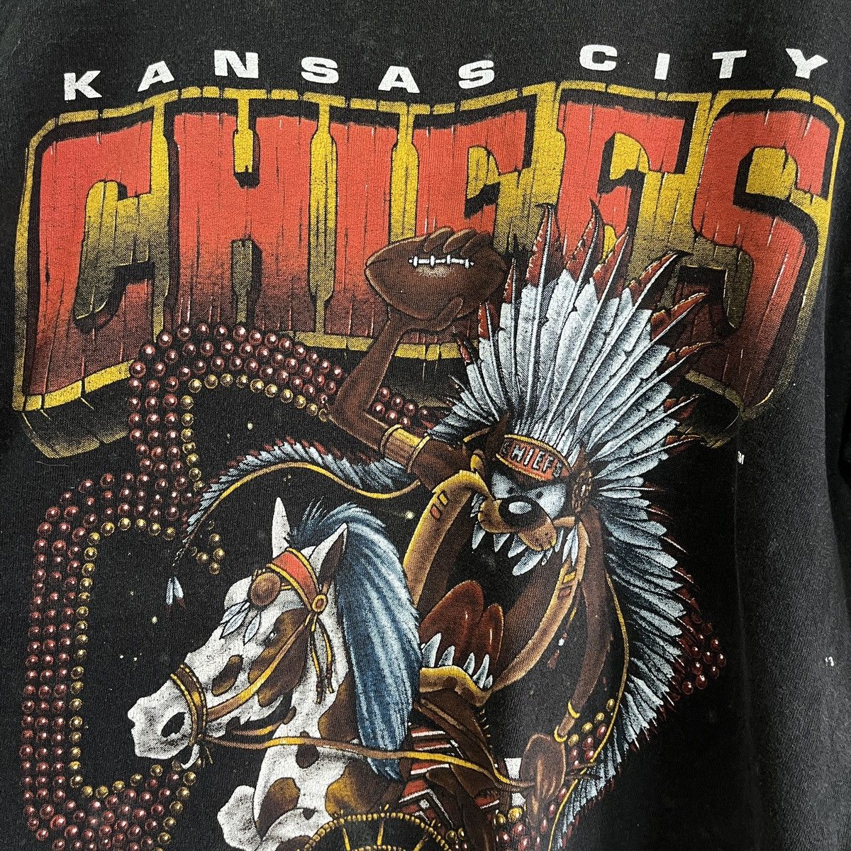 Vintage Vintage Tazmania Kansas City Cut TShirt Size US L / EU 52-54 / 3 - 10 Thumbnail