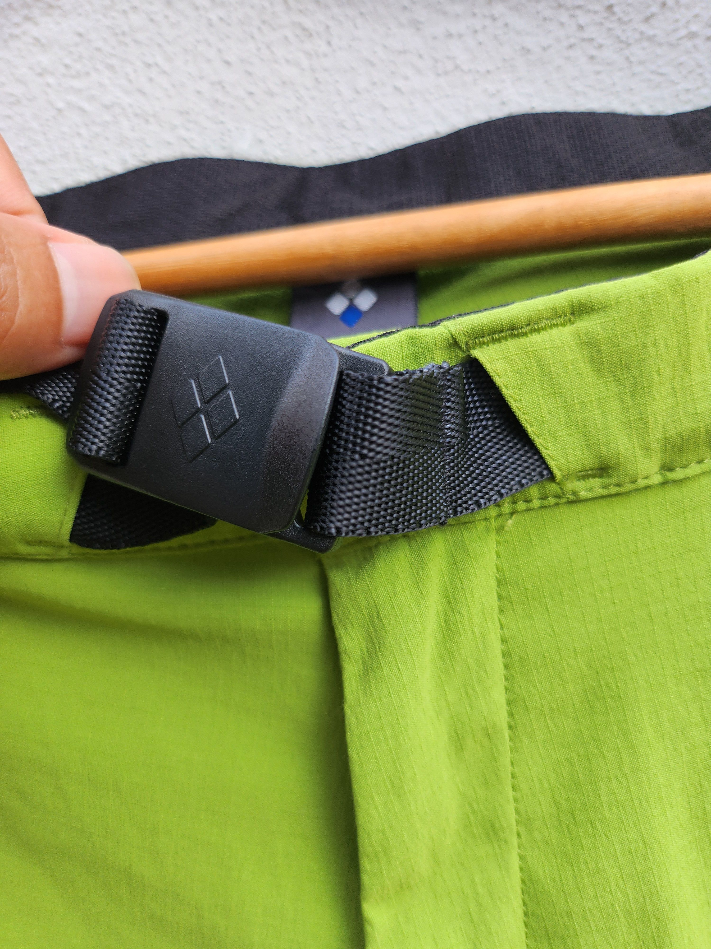 Japanese Brand × Montbell 💥Montbell Neon Green Sports Shorts Size US 34 / EU 50 - 5 Thumbnail