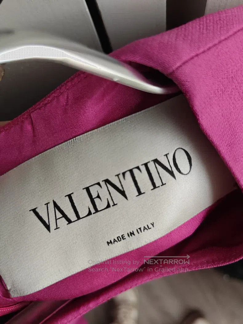 Valentino Valentino dress Size M / US 6-8 / IT 42-44 - 2 Thumbnail