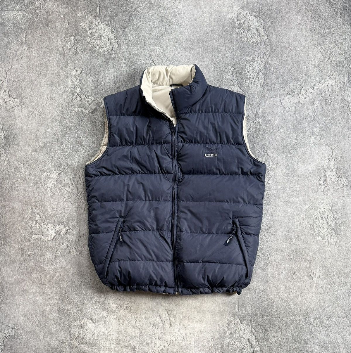 SALEWA Salewa L/size reversible down jacket vest sleeveless 00s Size US L / EU 52-54 / 3 - 2 Thumbnail