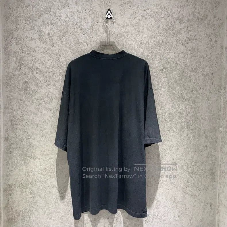 Balenciaga Balenciaga Eiffel Tower Polaroid Photo Black Short Sleeve Size US S / EU 44-46 / 1 - 5 Thumbnail