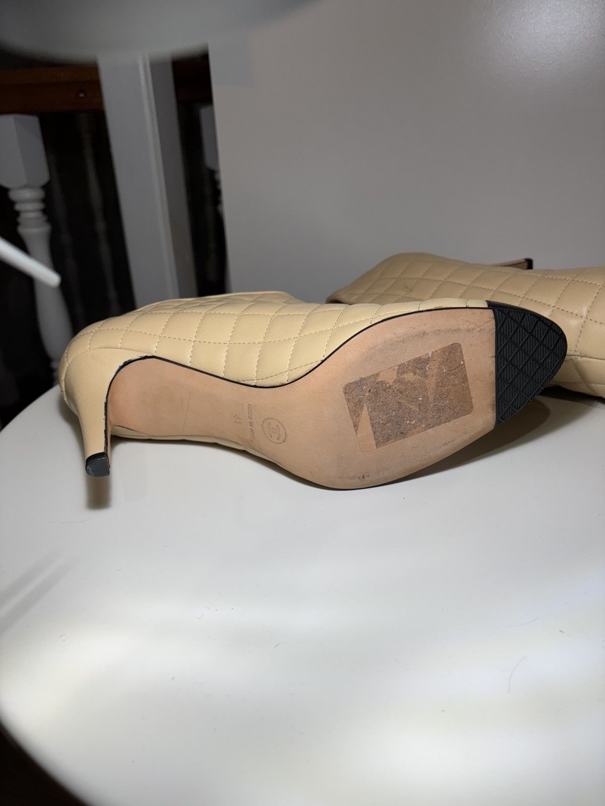 Chanel Chanel Beige Leather Cap-Toe Quilted Ankle Boots Size US 10 / IT 40 - 11 Thumbnail