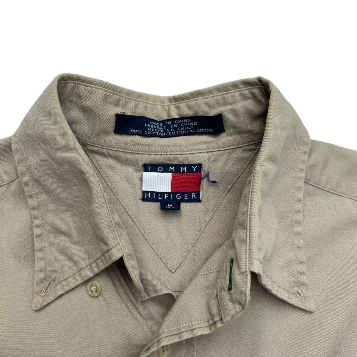 Tommy Hilfiger × Vintage Vintage Tommy Hilfiger Embroidered Logo Button Up Shirt Size US L / EU 52-54 / 3 - 4 Thumbnail