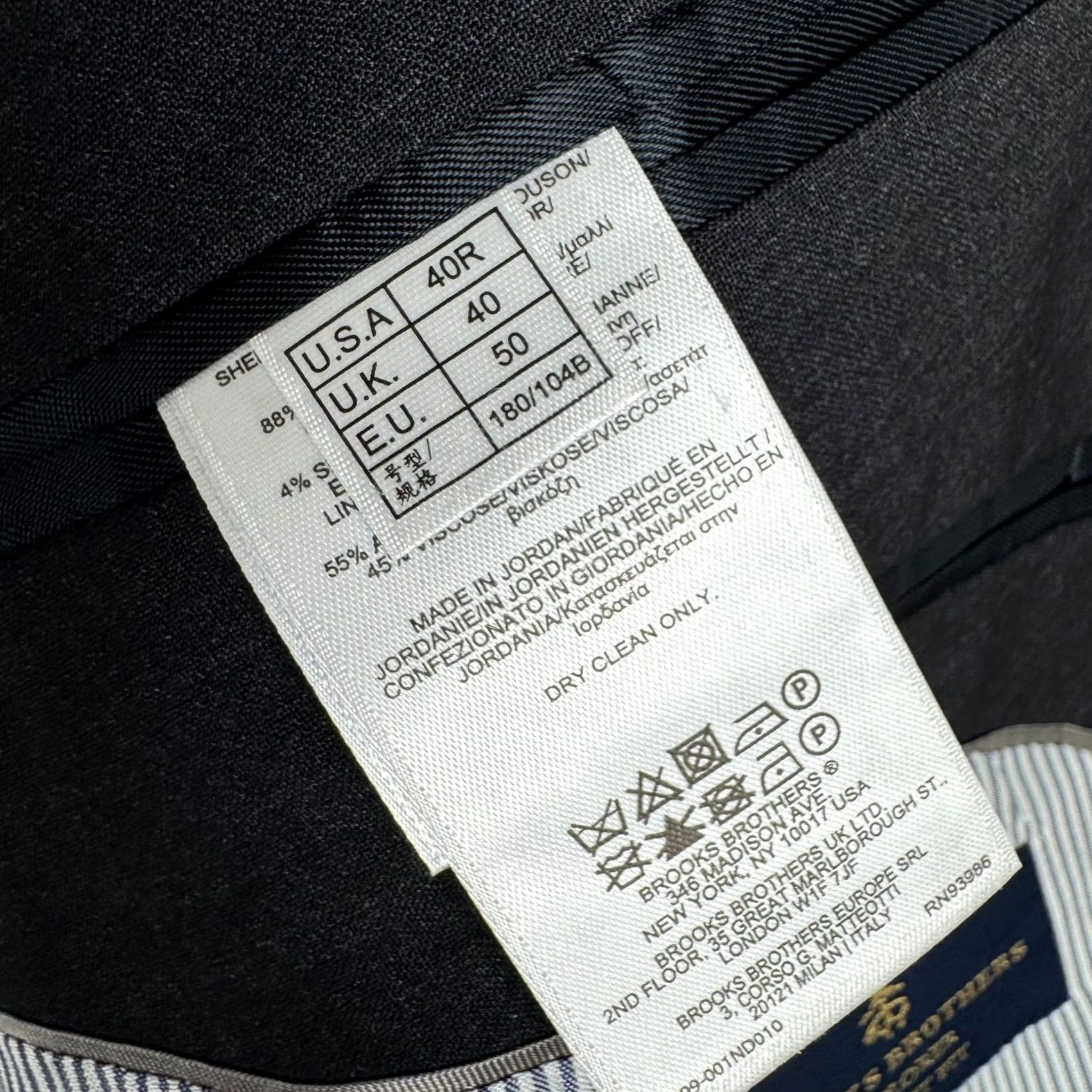 Brooks Brothers Brooks Brothers Men's Blazer Jacket Single-Breasted 2-Button Black Wool 40R Regular Notch Lapel Four-Button Sleeve Sport Coat Size 40R - 7 Thumbnail