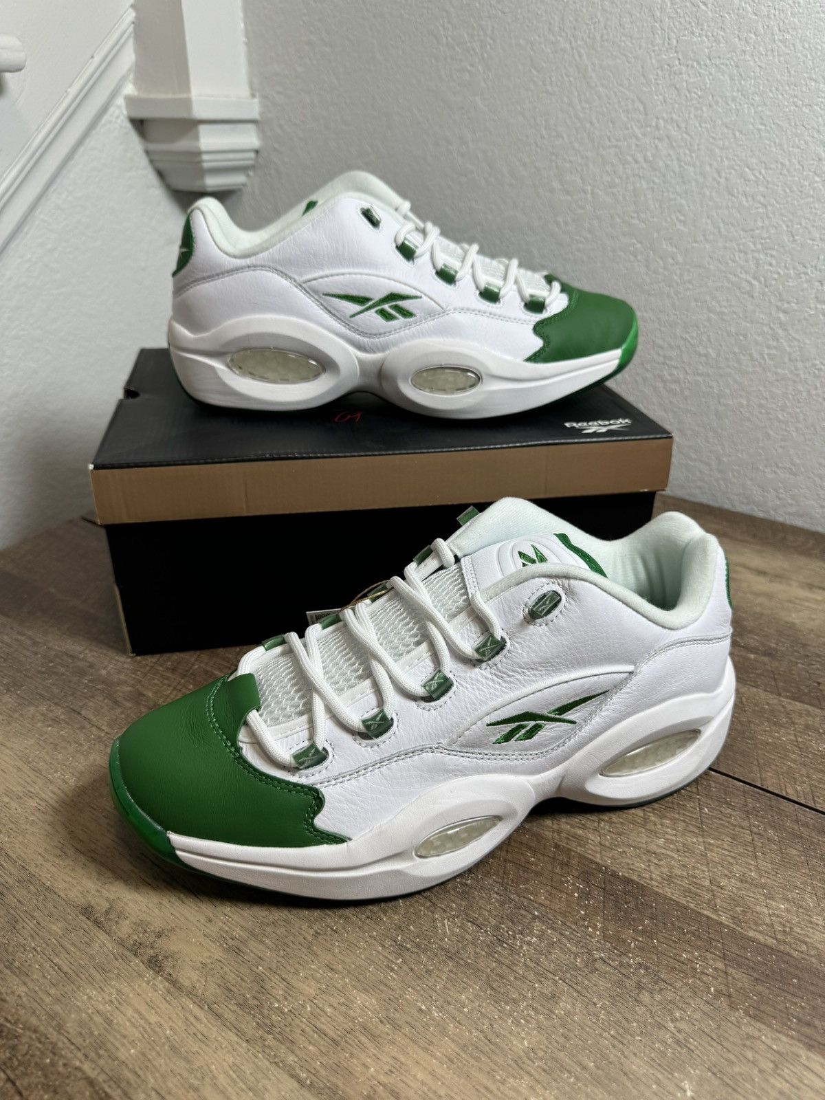 Reebok NEW Reebok Question Low Green Toe Size 10.5 Men's White Size US 10.5 / EU 43-44 - 2 Thumbnail