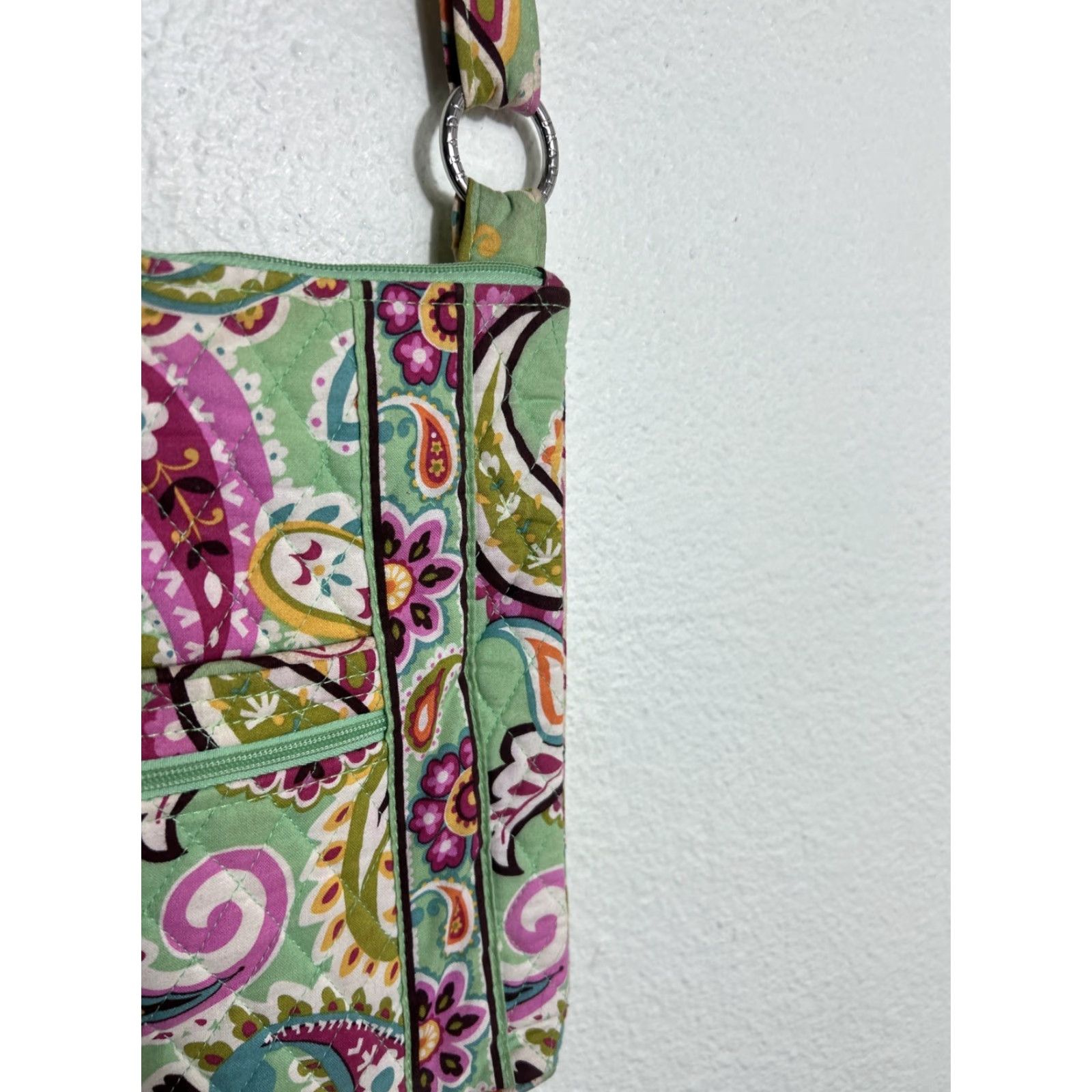 Vera Bradley Vera Bradley Tutti Frutti Shoulder Bag Tote Purse Quilted Multicolor Green Paisley Medium Women Adjustable Strap Pockets Magnetic Closure Size ONE SIZE - 5 Thumbnail