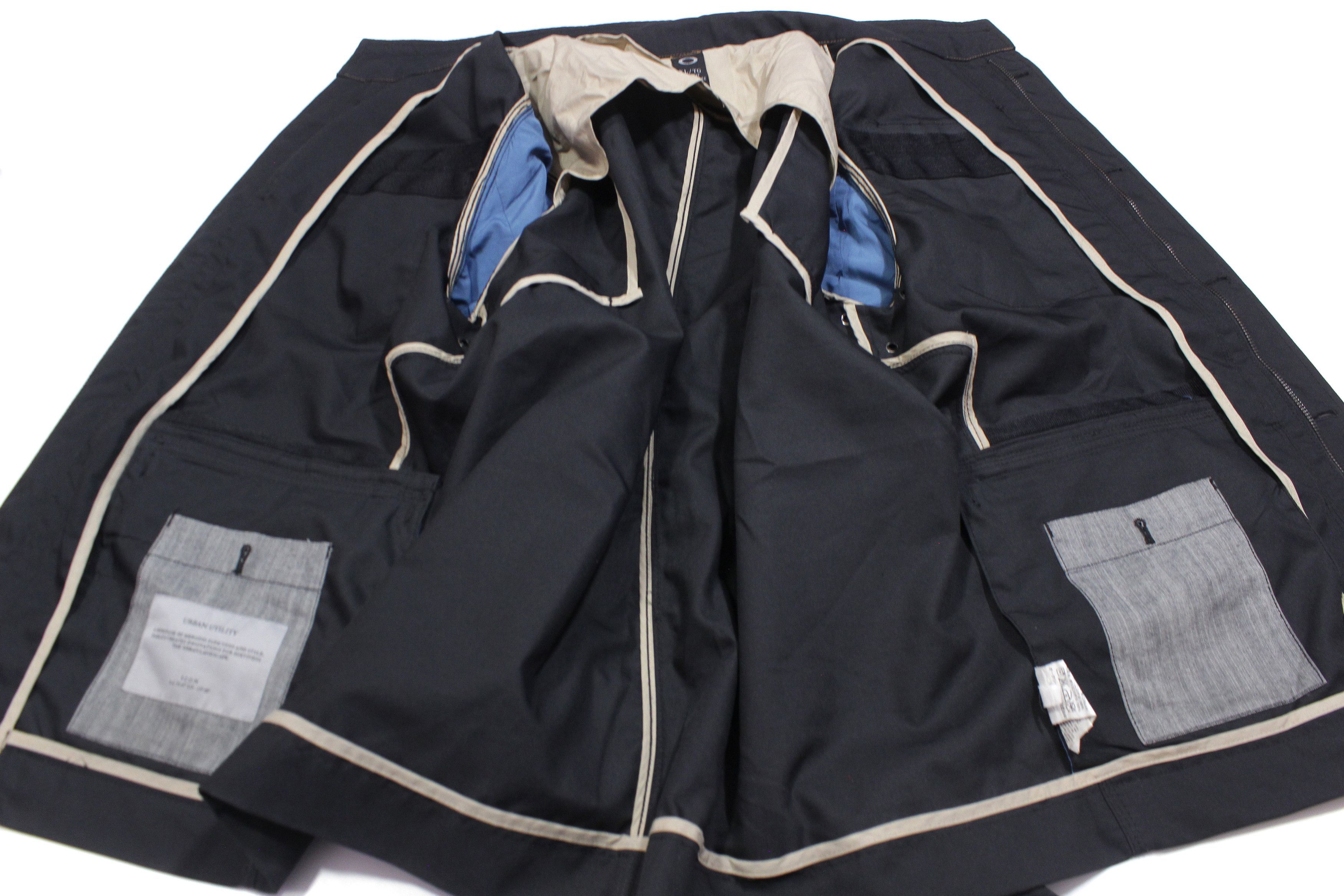 Oakley Icon Tech Urban Utility Gorpcore Jacket Size US XL / EU 56 / 4 - 10 Thumbnail