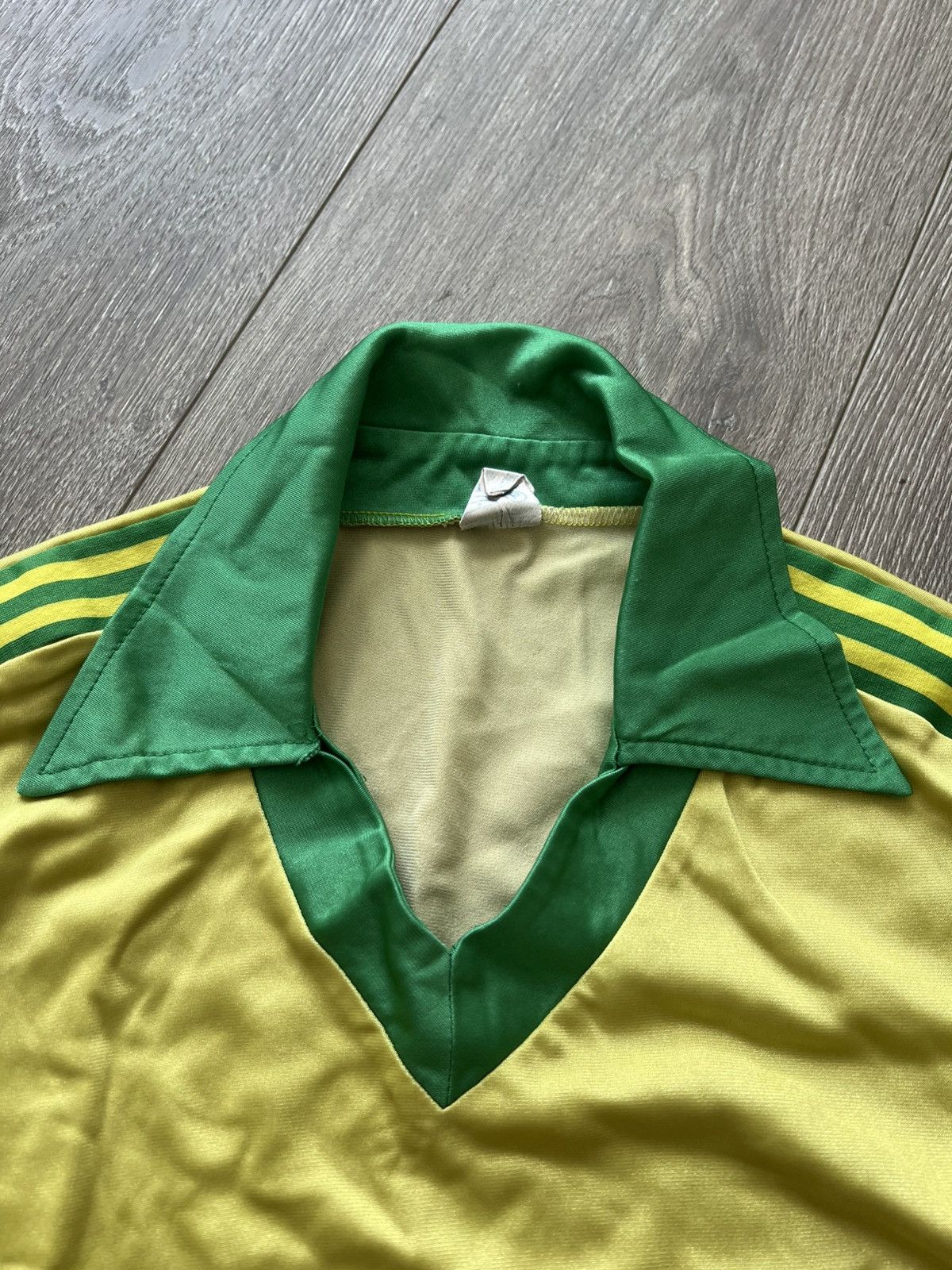 Adidas Rare Vintage Adidas Brasil Jersey 80s Soccer Size US S / EU 44-46 / 1 - 6 Thumbnail