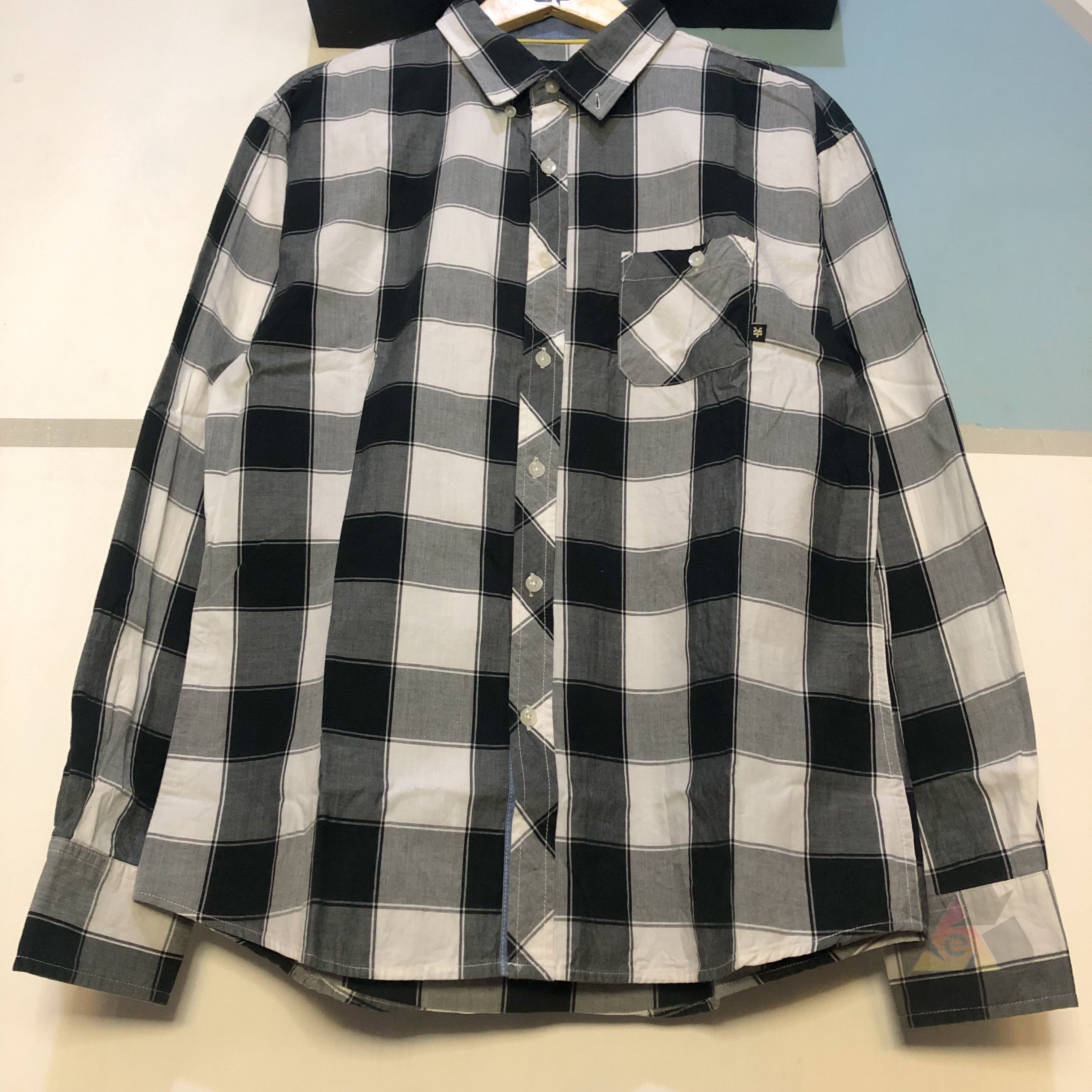 Vintage Zoo York Shirts Square Pattern Y2K Size US L / EU 52-54 / 3 - 4 Thumbnail
