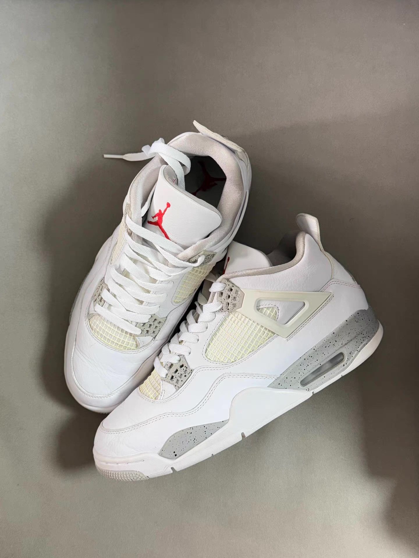 Nike Jordan Air Jordan 4 "White Oreo" Comfortable mid-top Ｑ20 Size US 10 / EU 43 - 1 Thumbnail