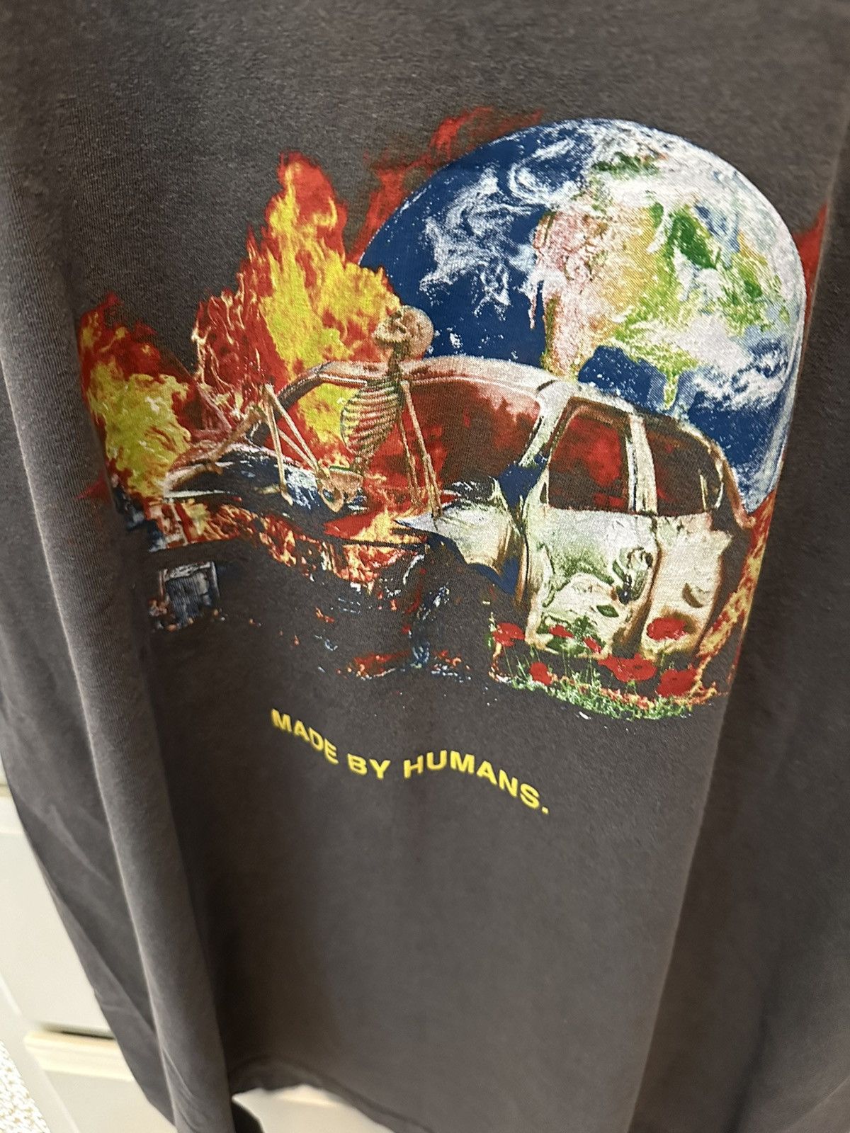 Travis Scott Astroworld Coming Soon Size US L / EU 52-54 / 3 - 2 Thumbnail