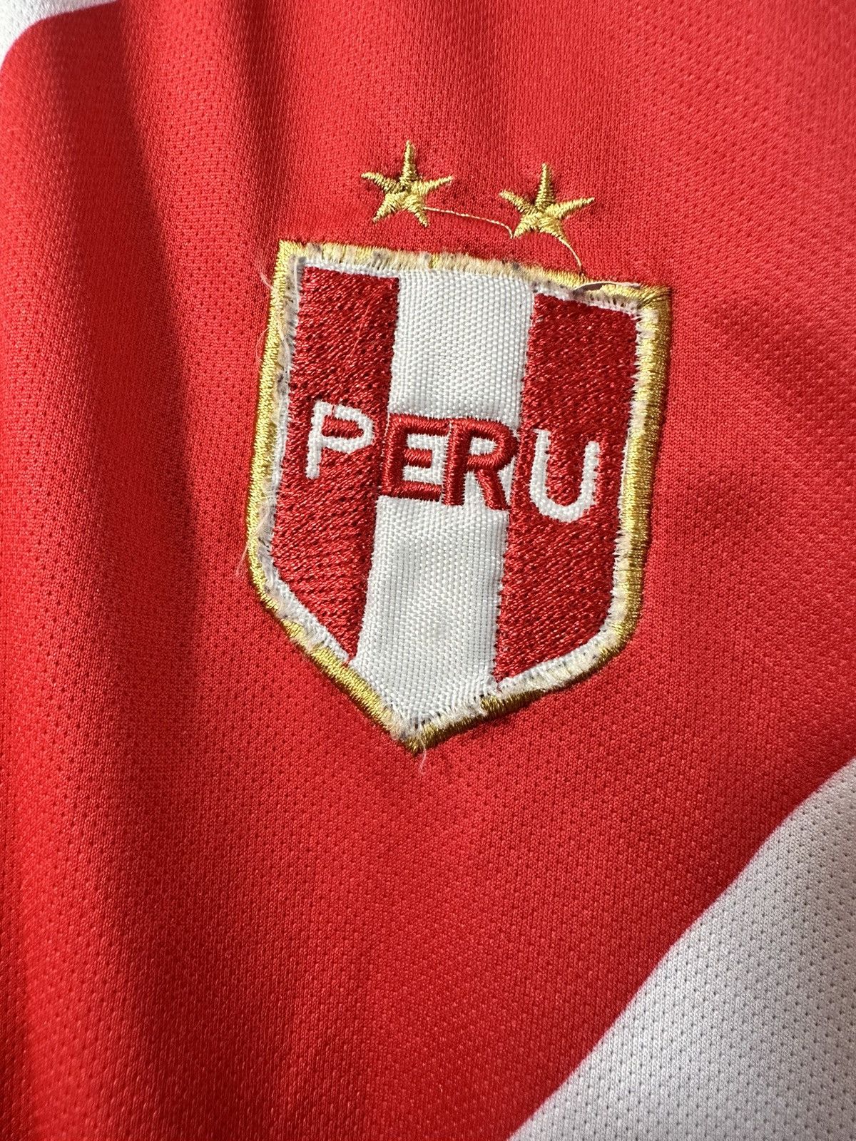 Other Peru Fan Jersey #9 Guerrero Size US M / EU 48-50 / 2 - 6 Thumbnail