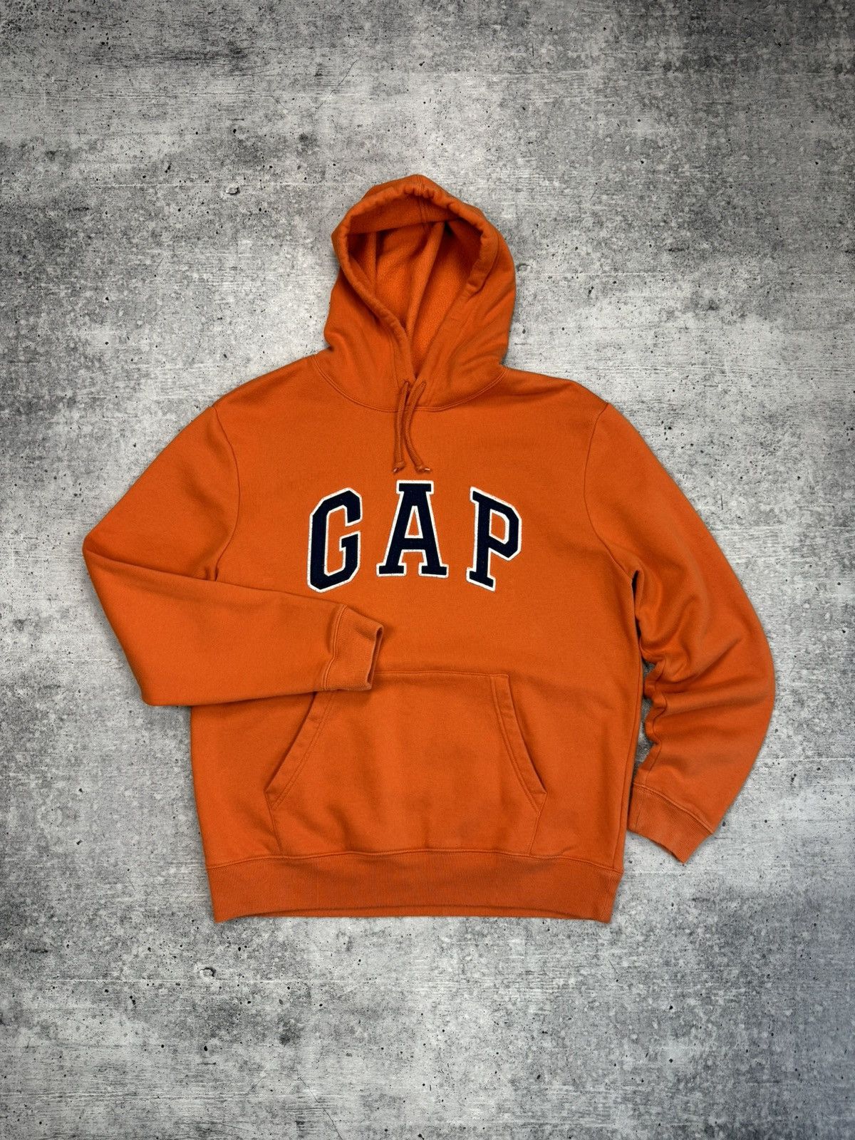 Gap × Vintage Vintage Gap Orange Hot Big Logo Y2K Style Hoodie Sweatshirt Size US L / EU 52-54 / 3 - 1 Thumbnail