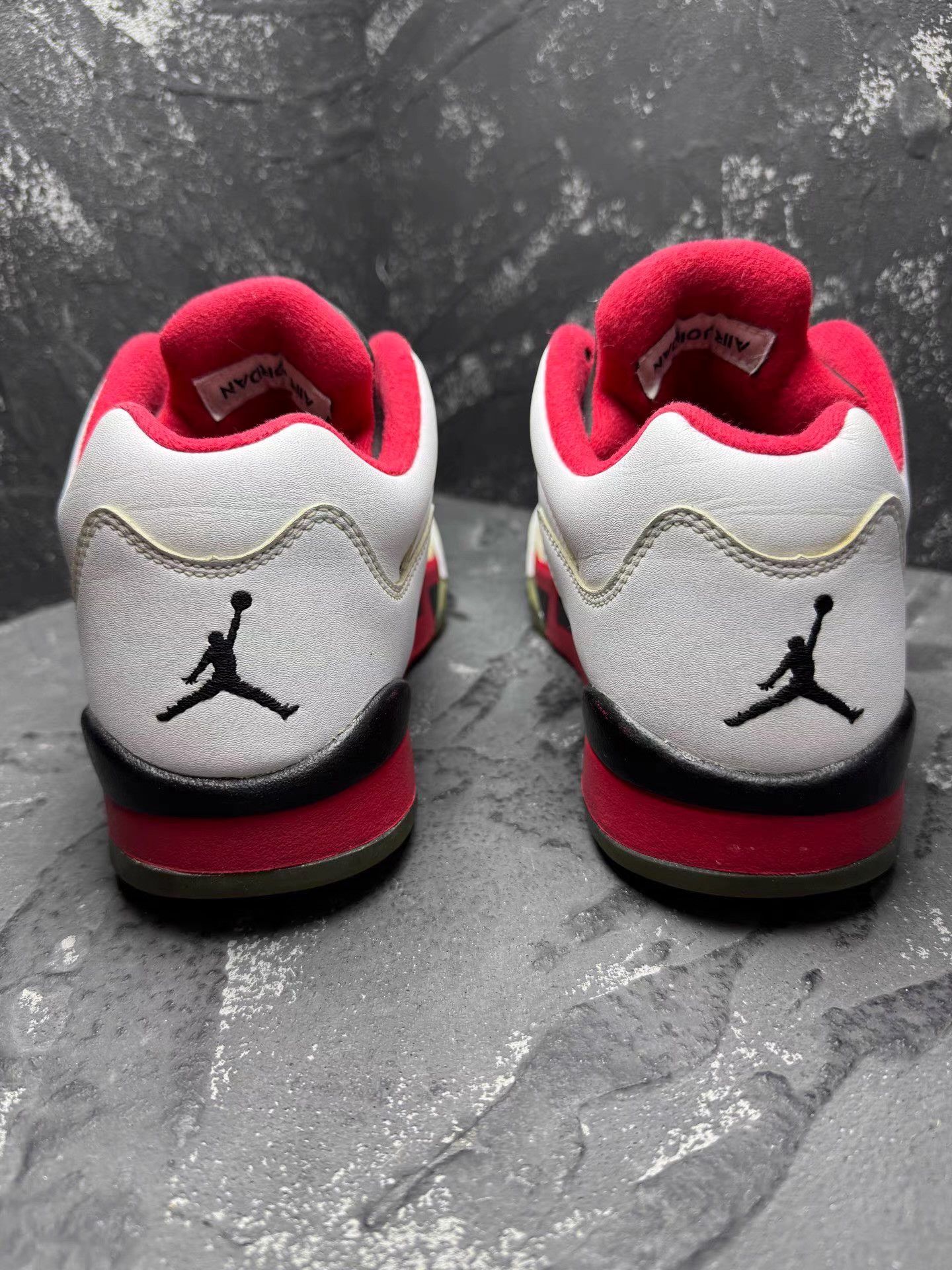 Nike Nike Air Jordan 5 White & Red Rukawa Q10 Size US 9.5 / EU 42-43 - 7 Thumbnail