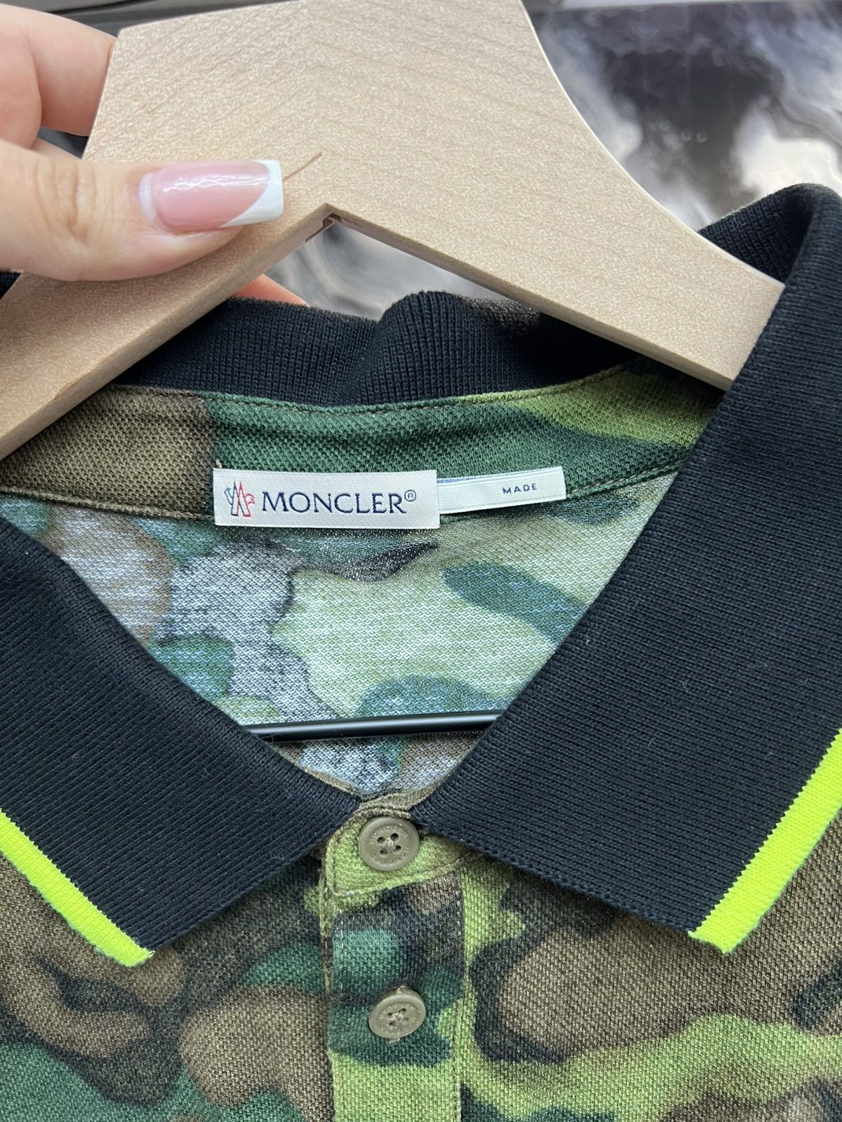 Moncler Moncler Camo Polo Tee Size US XXL / EU 58 / 5 - 8 Thumbnail