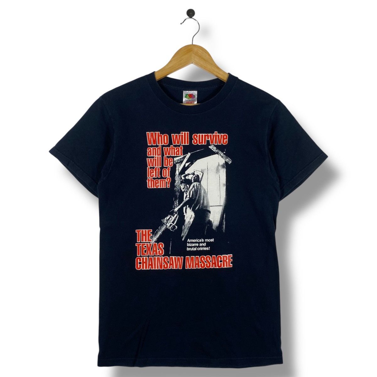 Vintage Vintage 00's The Texas Chainsaw Massacre Horror Tee Shirt Size US S / EU 44-46 / 1 - 1 Thumbnail