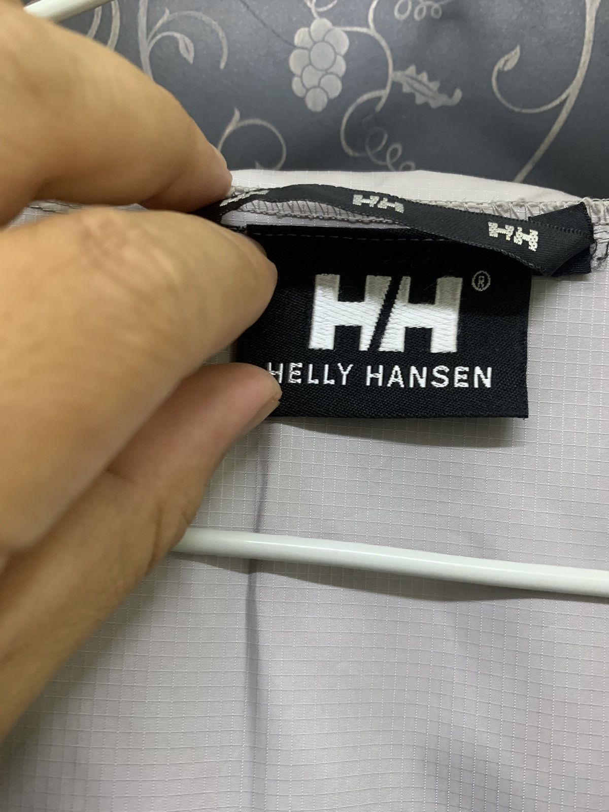 Helly Hansen Vintage 90's Helly Hansen Light Jacket Size US L / EU 52-54 / 3 - 6 Thumbnail